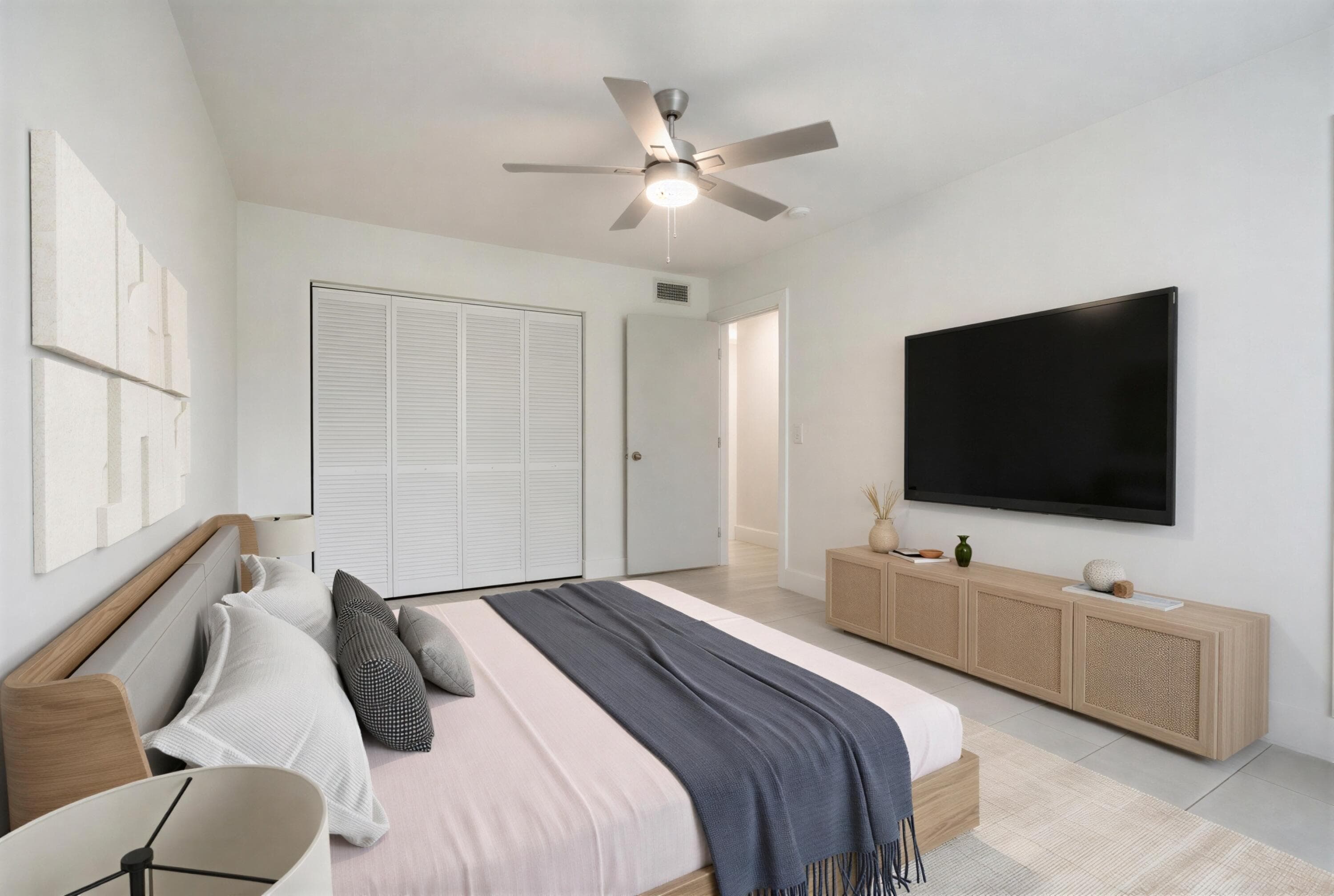 1747 Rodman Street 302, Hollywood, FL 33020 — photo 12 of 17