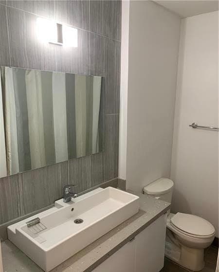 2830 NE 30th Place 6, Fort Lauderdale, FL 33306 — photo 4 of 7
