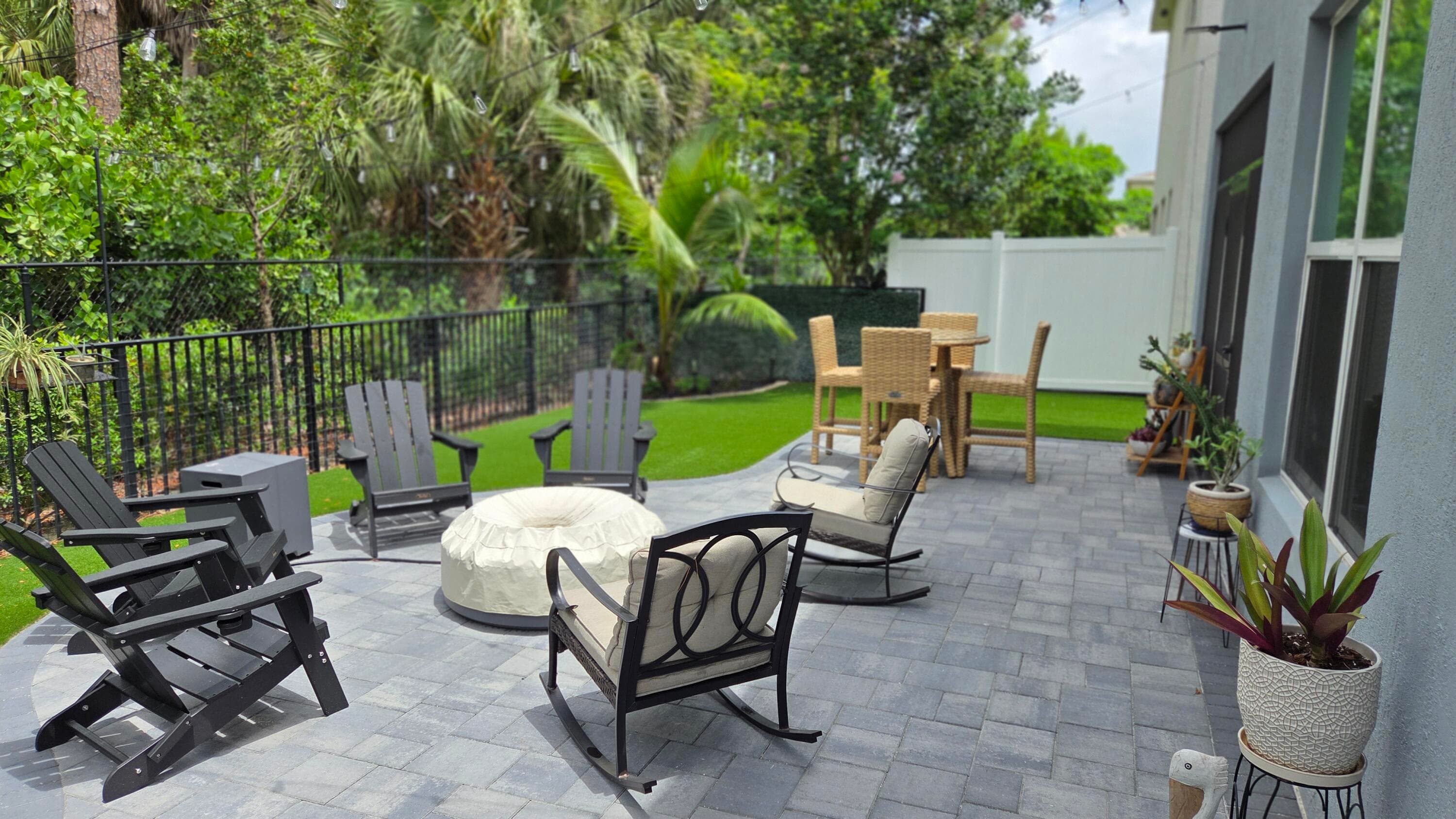 6668 Pointe Of Woods Drive, West Palm Beach, FL 33413 — photo 44 of 50