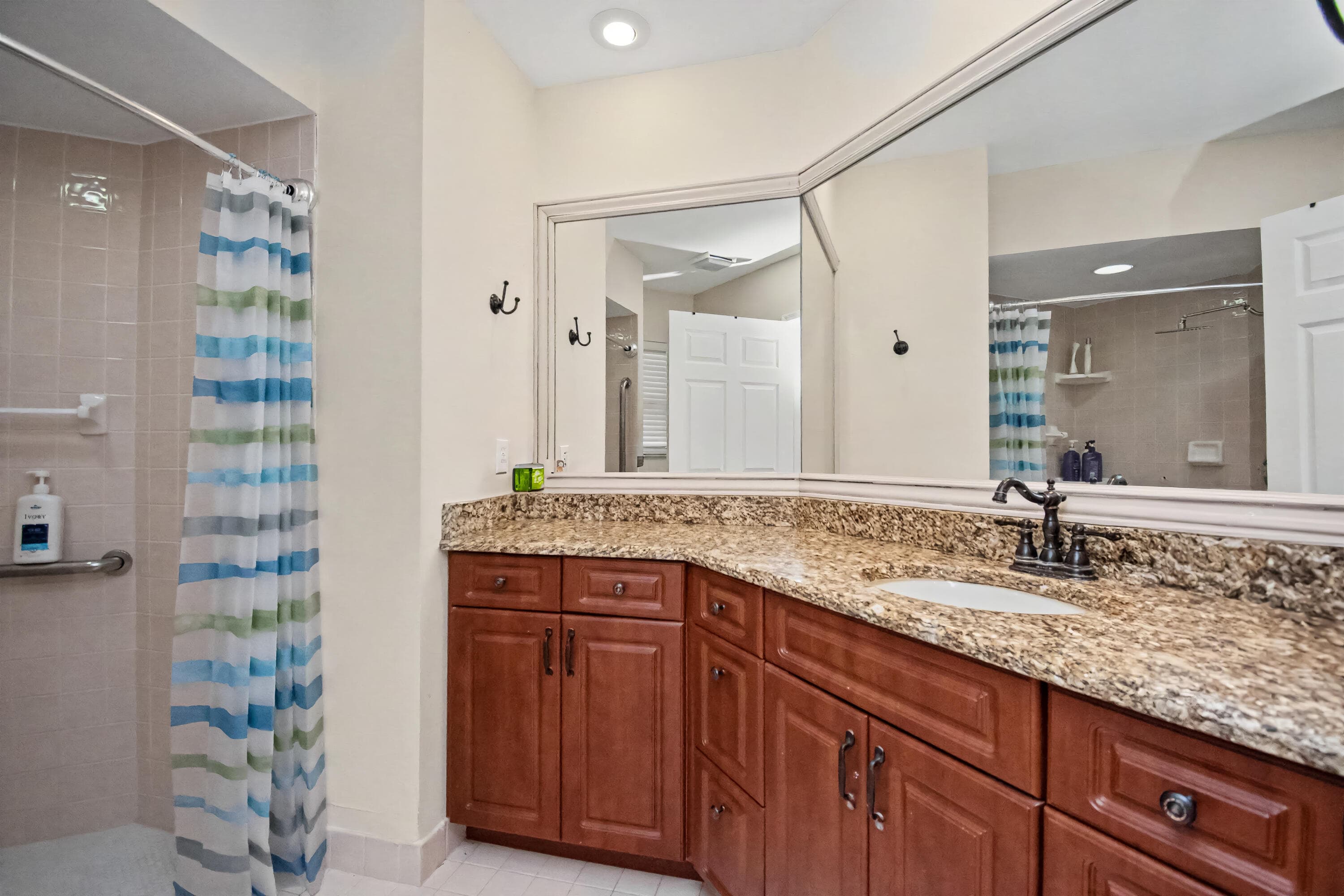 7601 Martinique Boulevard, Boca Raton, FL 33433 — photo 19 of 34