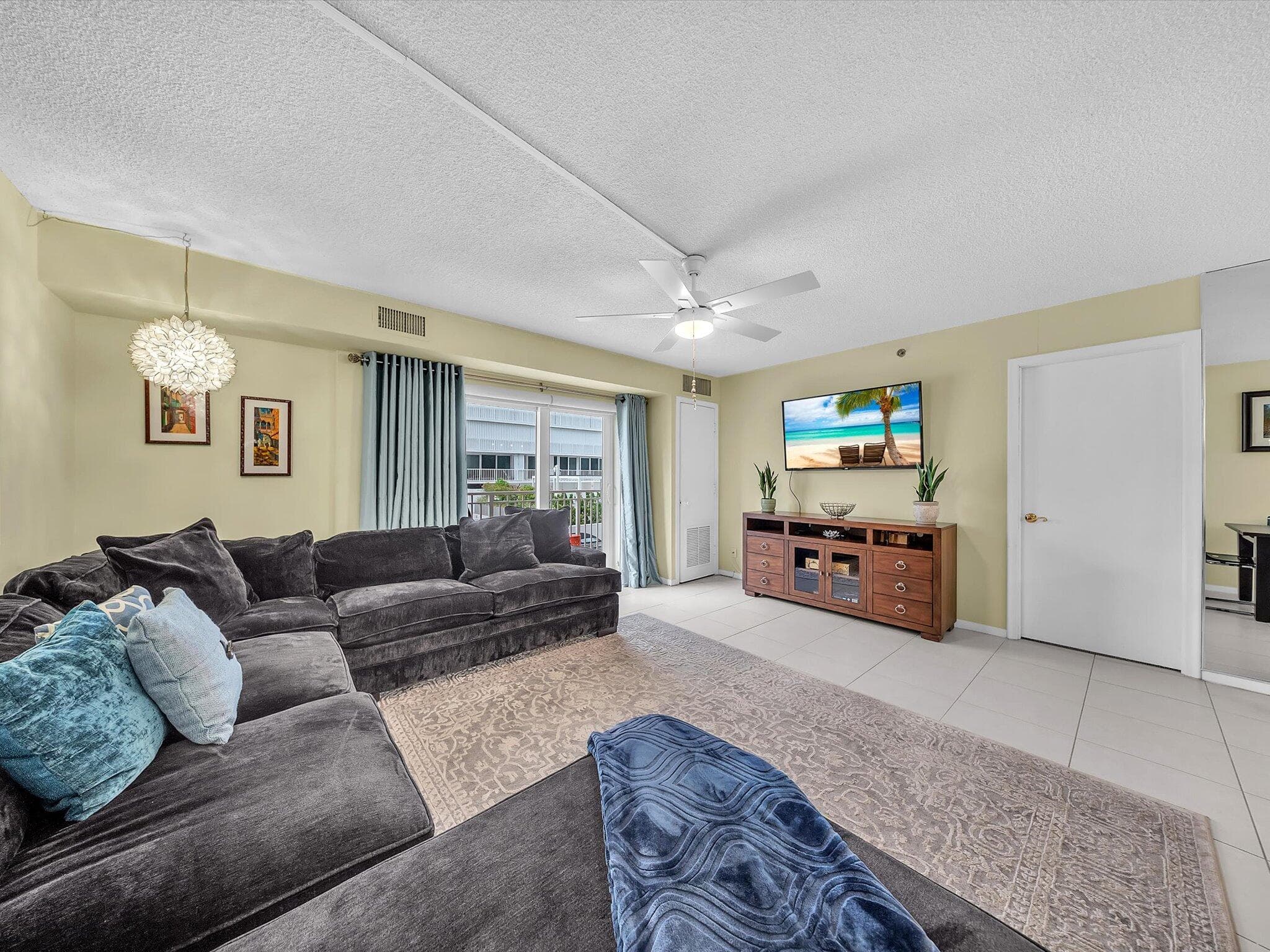 3215 S Ocean Boulevard 104, Highland Beach, FL 33487 — photo 13 of 33