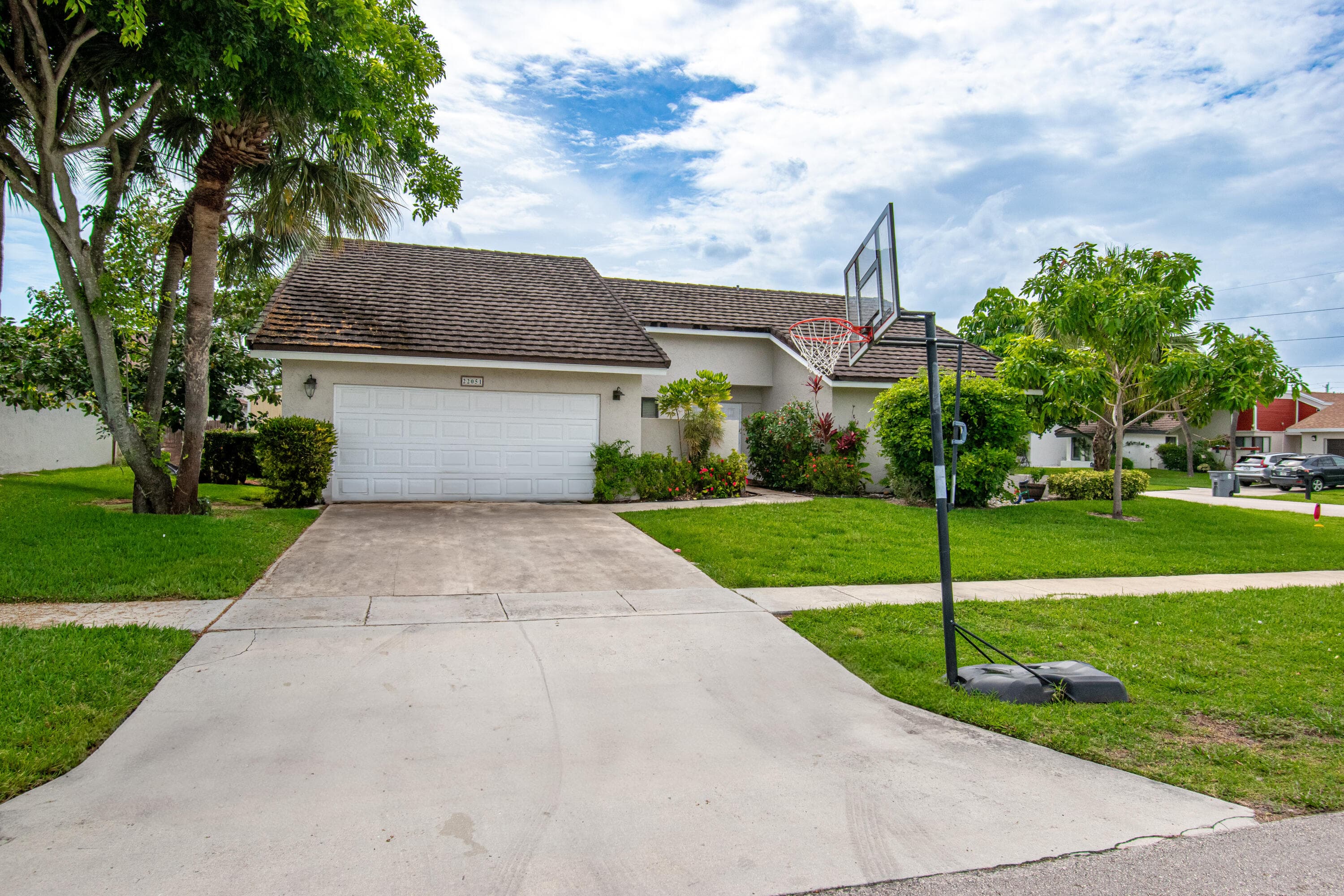 22051 Montoya Drive, Boca Raton, FL 33433 — photo 2 of 40
