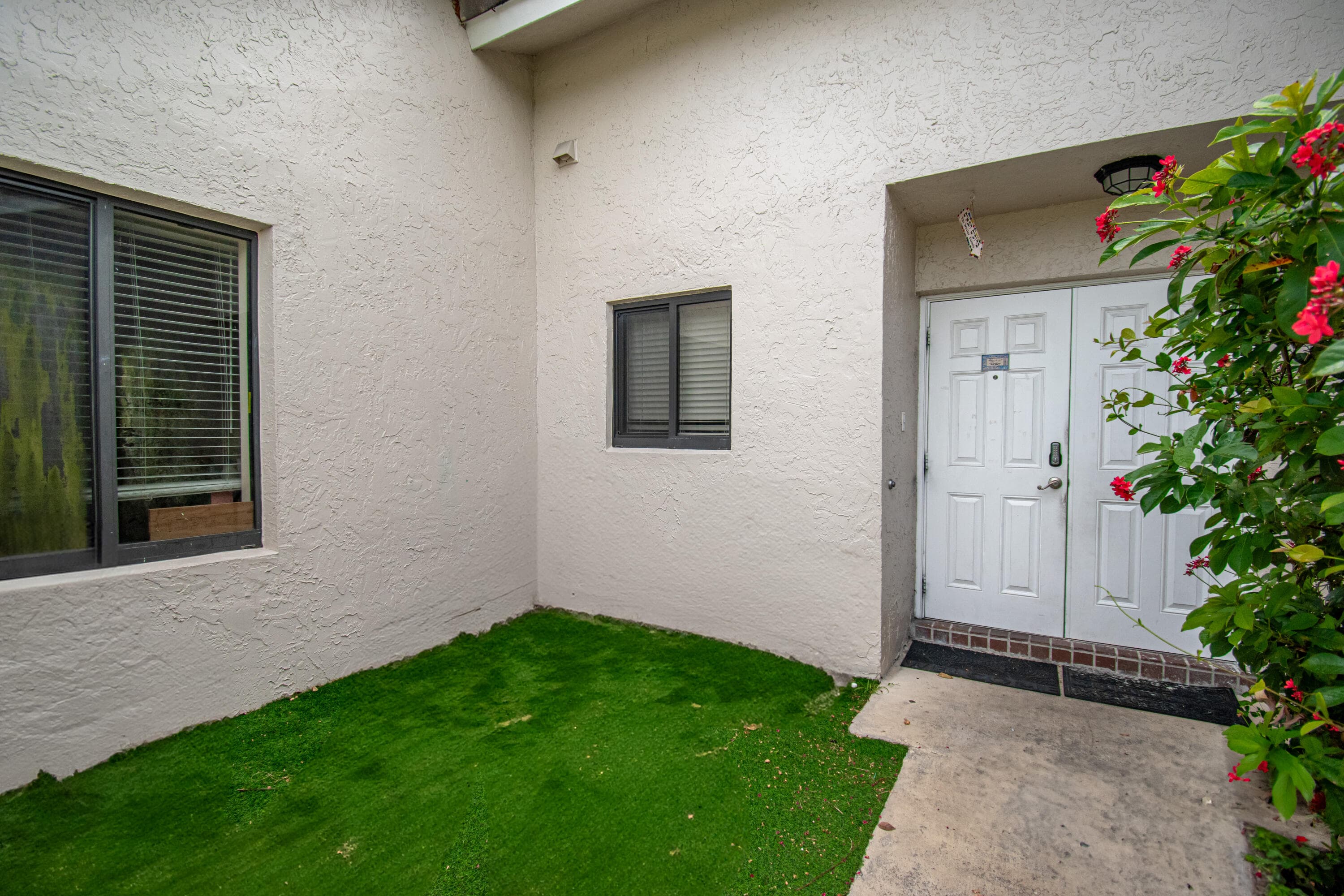 22051 Montoya Drive, Boca Raton, FL 33433 — photo 4 of 40