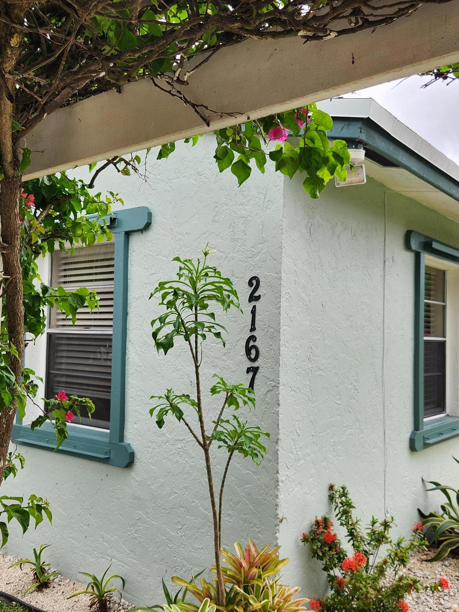 2167 Laura Lane A, West Palm Beach, FL 33415 — photo 1 of 37