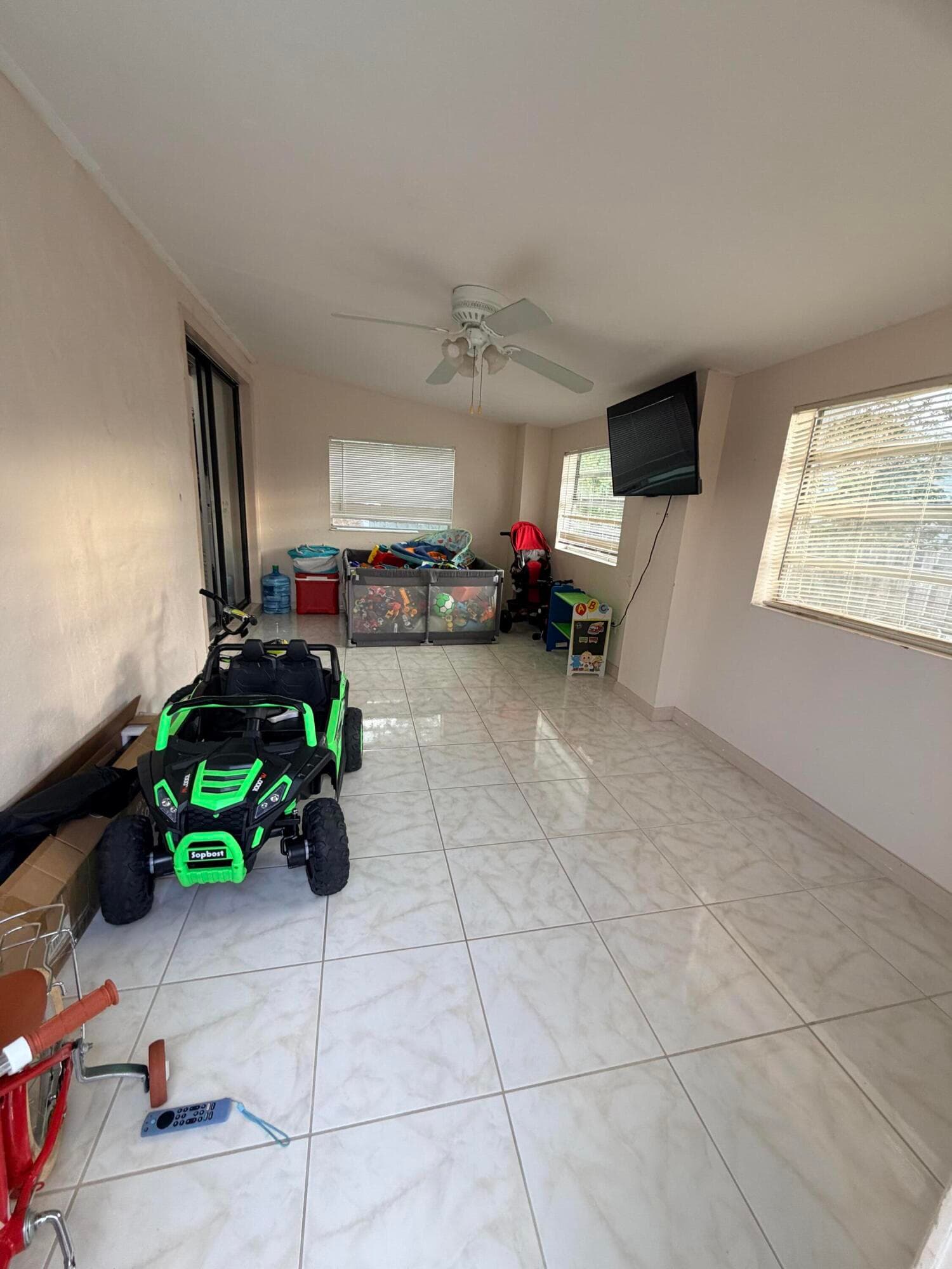 208 NW Avenue H Place, Belle Glade, FL 33430 — photo 9 of 50