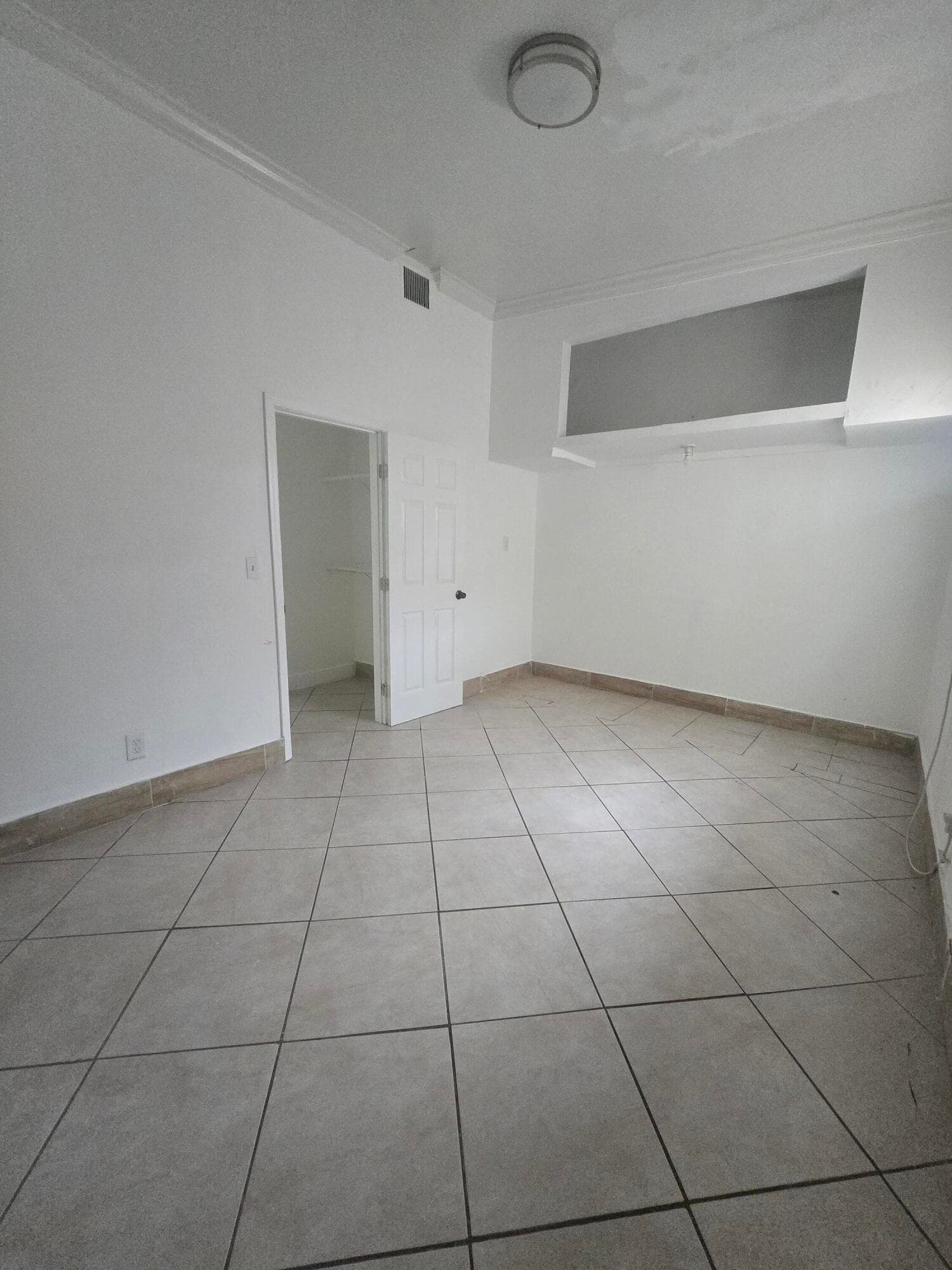 6209 Grant Street, Hollywood, FL 33024 — photo 6 of 7