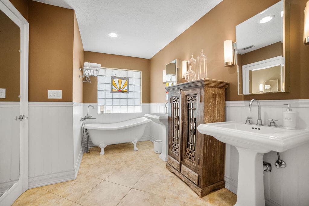1256 Lake Breeze Drive, Wellington, FL 33414 — photo 22 of 45
