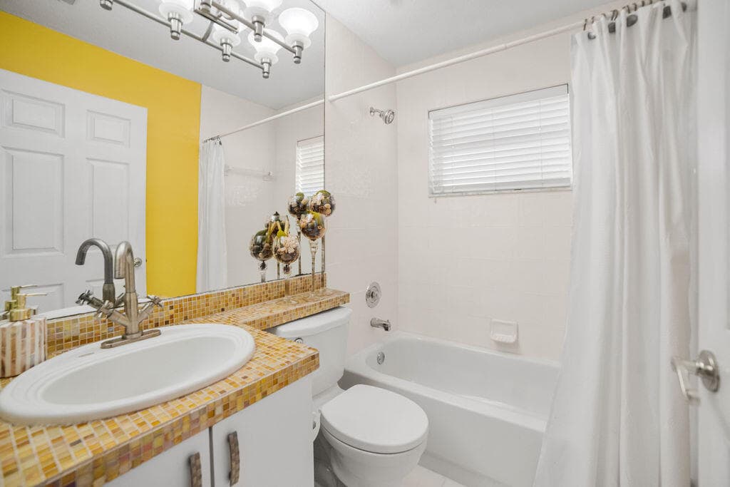 1256 Lake Breeze Drive, Wellington, FL 33414 — photo 33 of 45