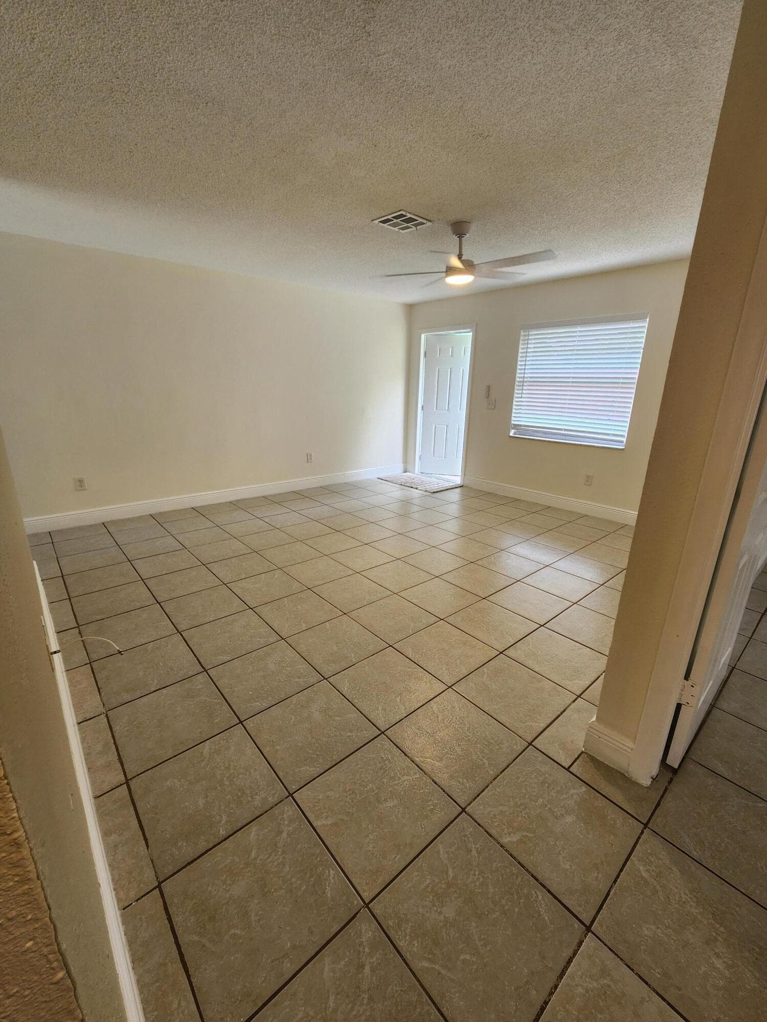 2167 Laura Lane A, West Palm Beach, FL 33415 — photo 15 of 37