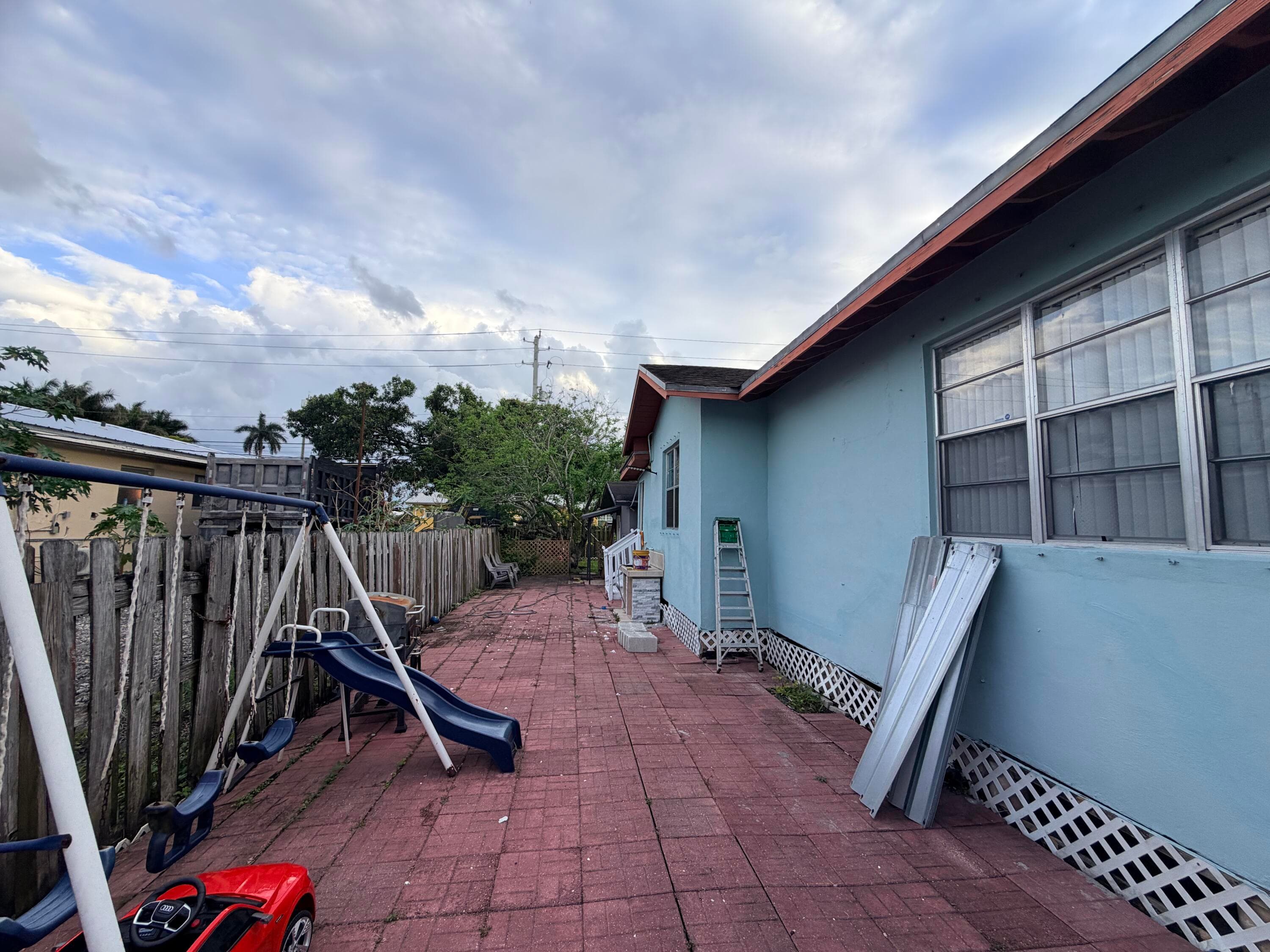 208 NW Avenue H Place, Belle Glade, FL 33430 — photo 37 of 50