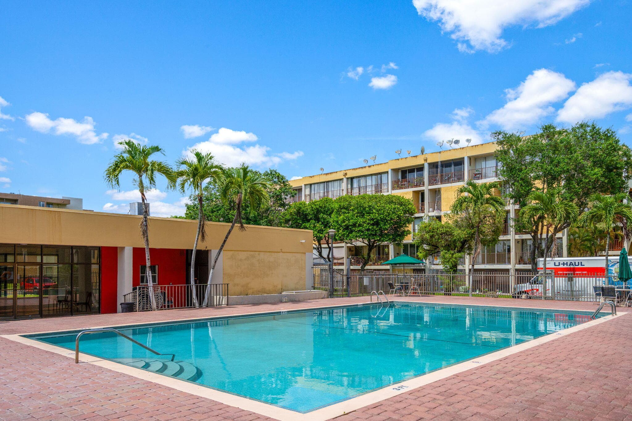9170 Fontainebleau Boulevard 301, Miami, FL 33172 — photo 35 of 35