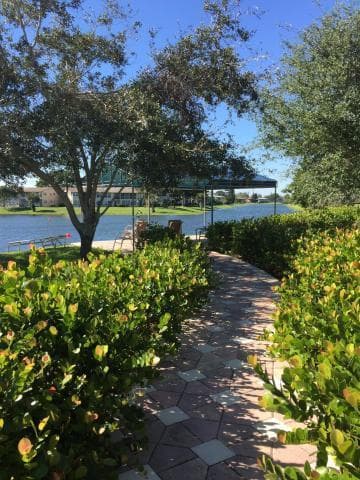 123 Canterbury E, West Palm Beach, FL 33417 — photo 30 of 41