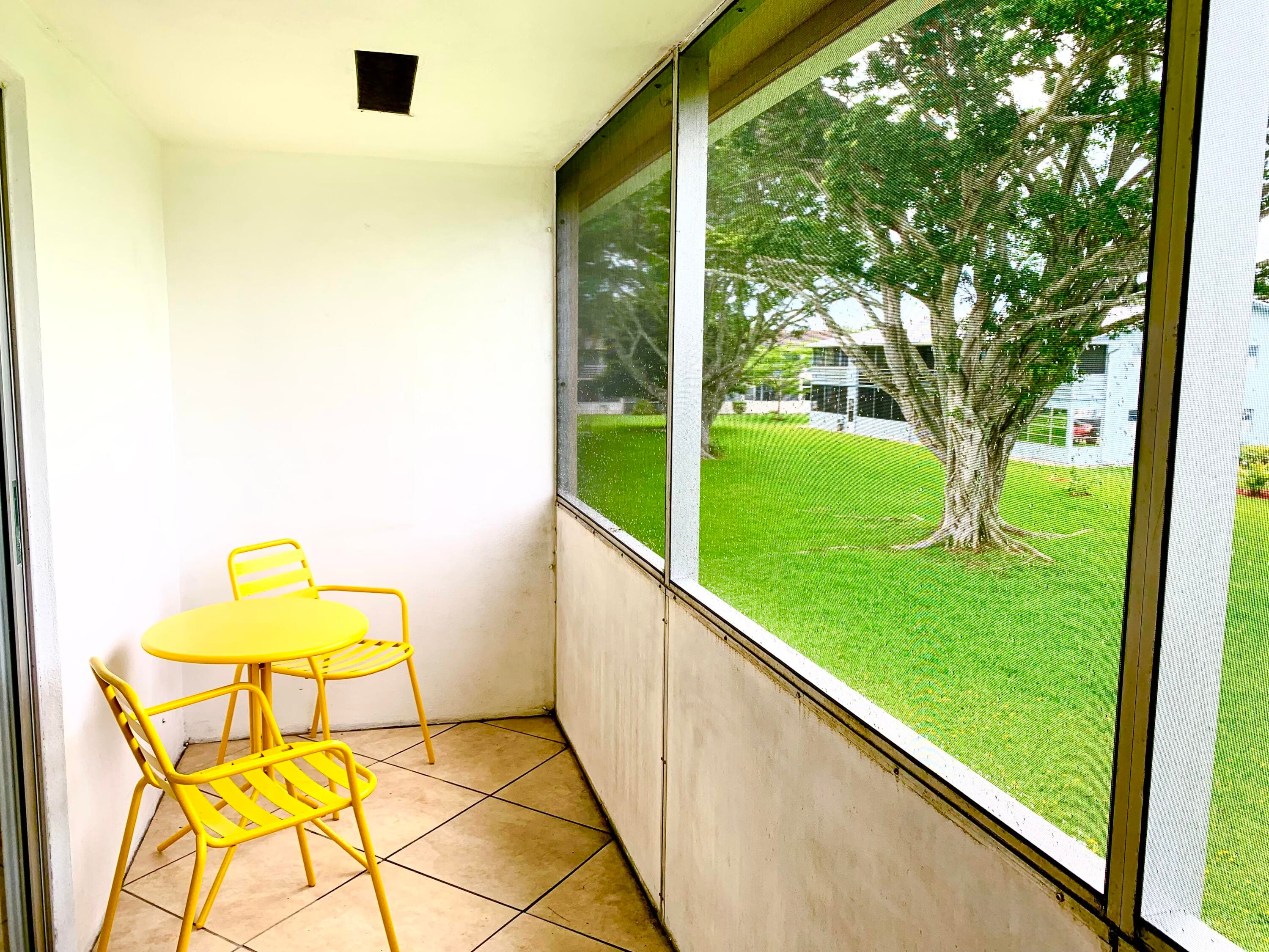 123 Canterbury E, West Palm Beach, FL 33417 — photo 19 of 41