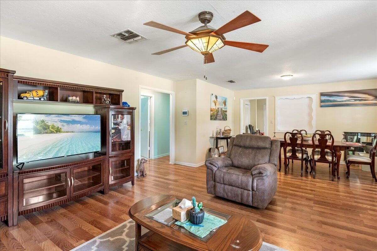 216 Micco Avenue, Sebring, FL 33870 — photo 22 of 41