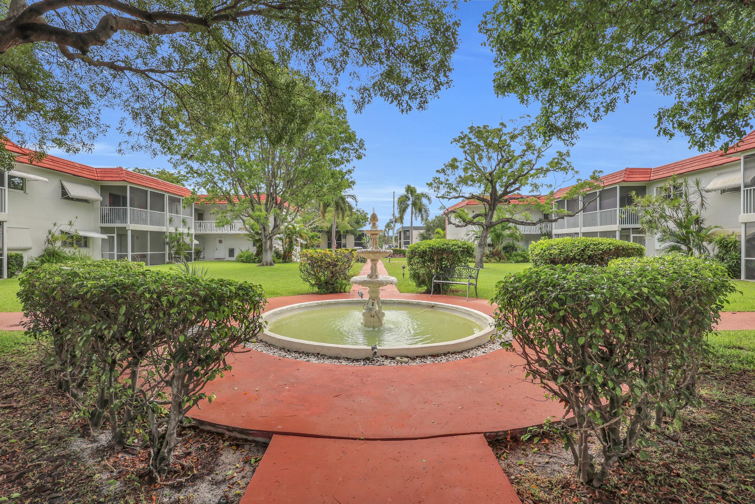 899 SE 2nd Avenue 120, Deerfield Beach, FL 33441 — photo 18 of 19