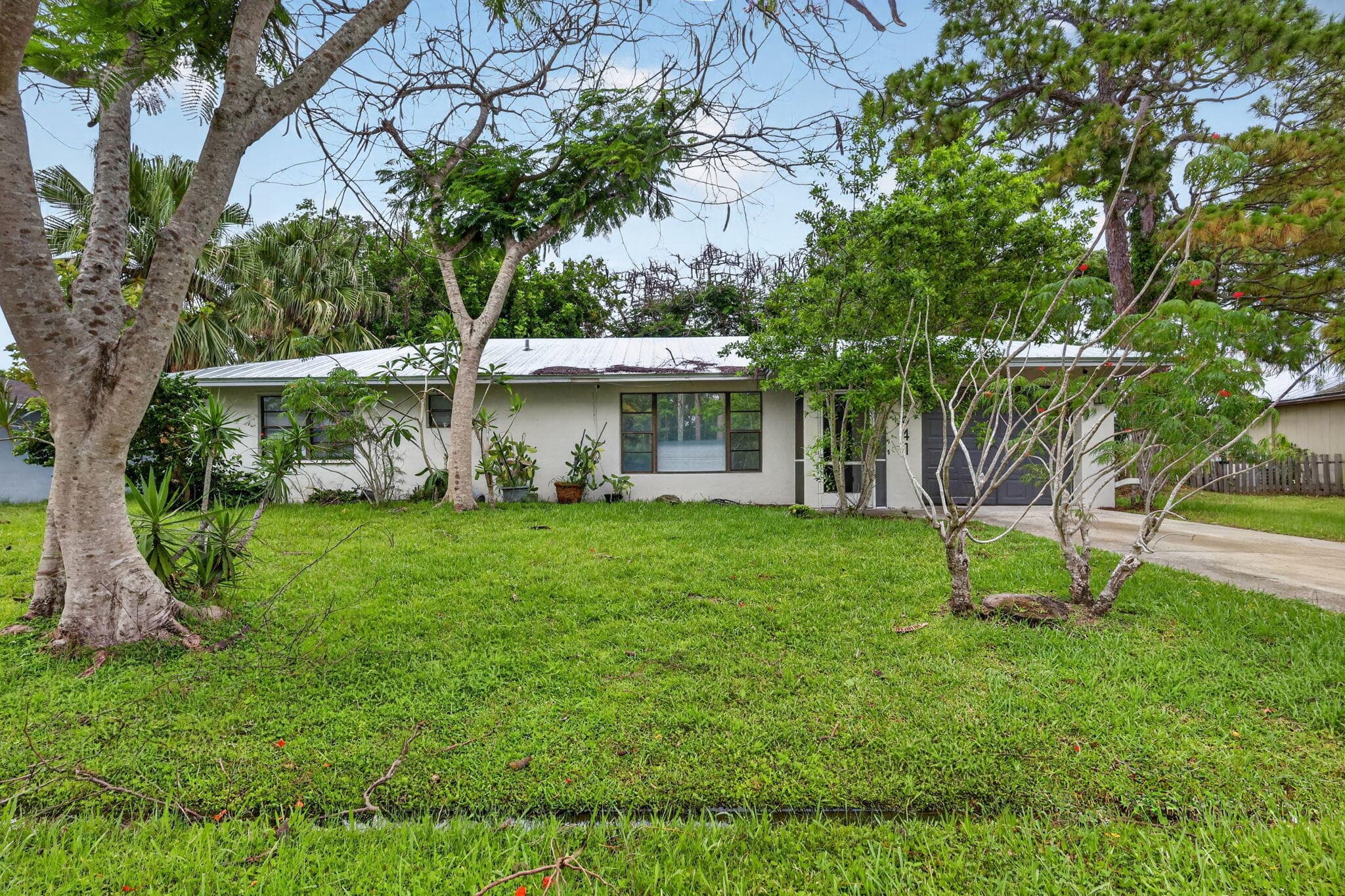 941 SE Atlantus Avenue, Port St. Lucie, FL 34983 — photo 37 of 73