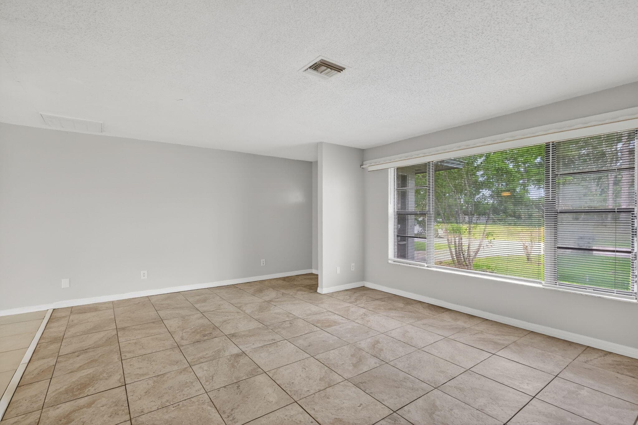941 SE Atlantus Avenue, Port St. Lucie, FL 34983 — photo 43 of 73