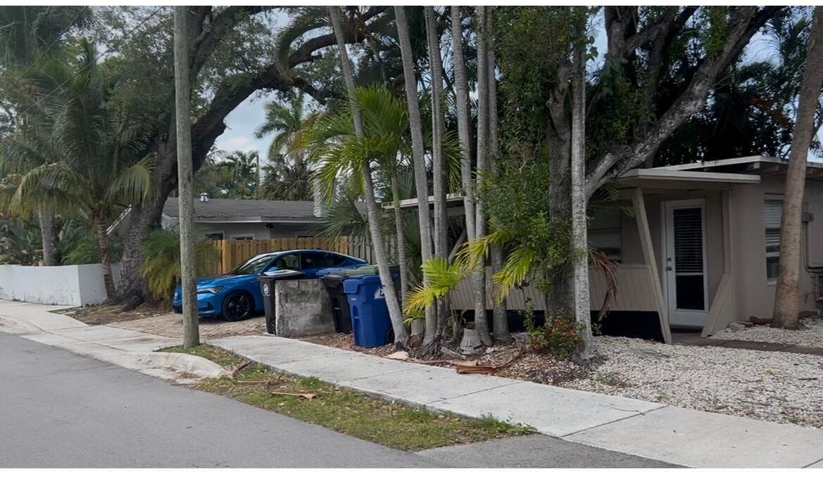 1839 SW 23rd Street, Fort Lauderdale, FL 33315 — photo 8 of 19