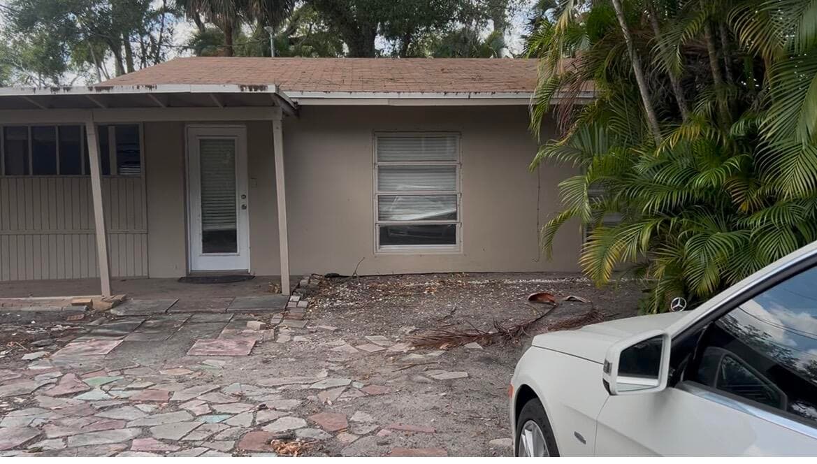 1839 SW 23rd Street, Fort Lauderdale, FL 33315 — photo 9 of 19
