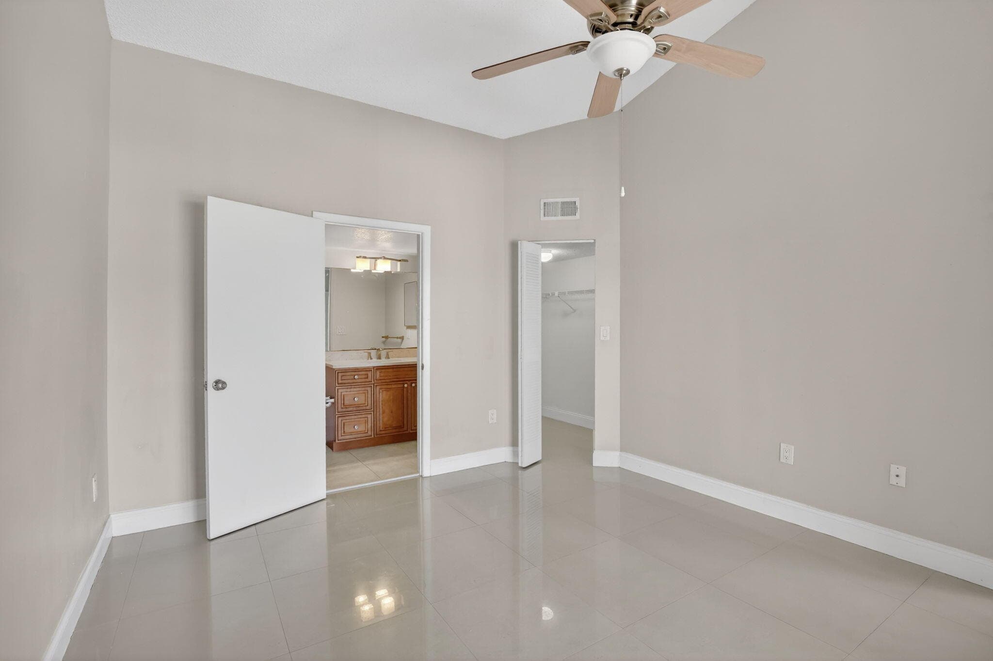 2445 SW 18th Terrace 922, Fort Lauderdale, FL 33315 — photo 13 of 46