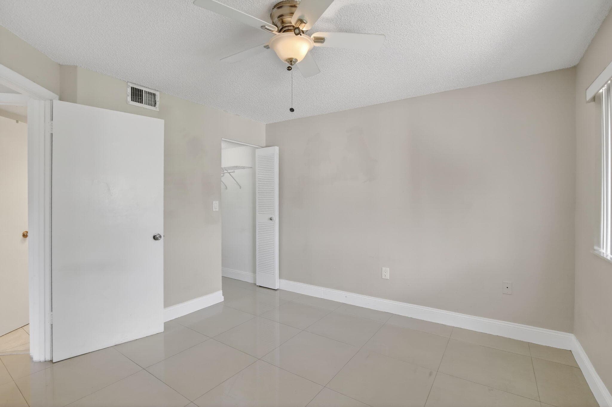 2445 SW 18th Terrace 922, Fort Lauderdale, FL 33315 — photo 23 of 46