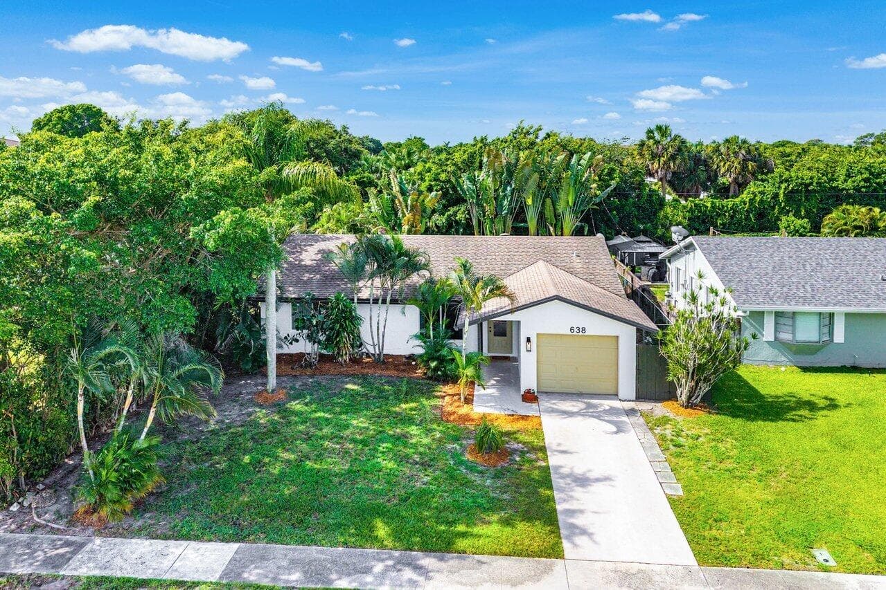638 SW 4th Avenue, Boynton Beach, FL 33426 — photo 33 of 43