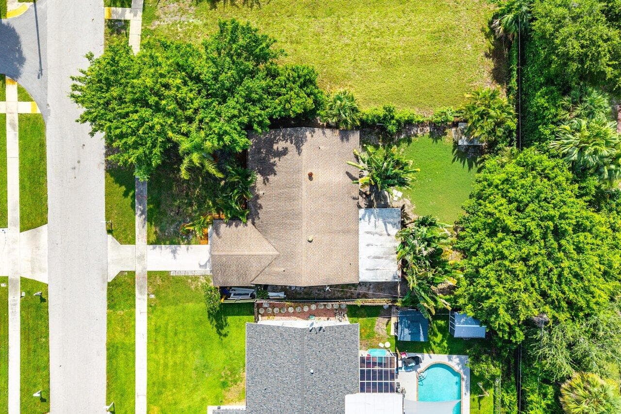 638 SW 4th Avenue, Boynton Beach, FL 33426 — photo 36 of 43