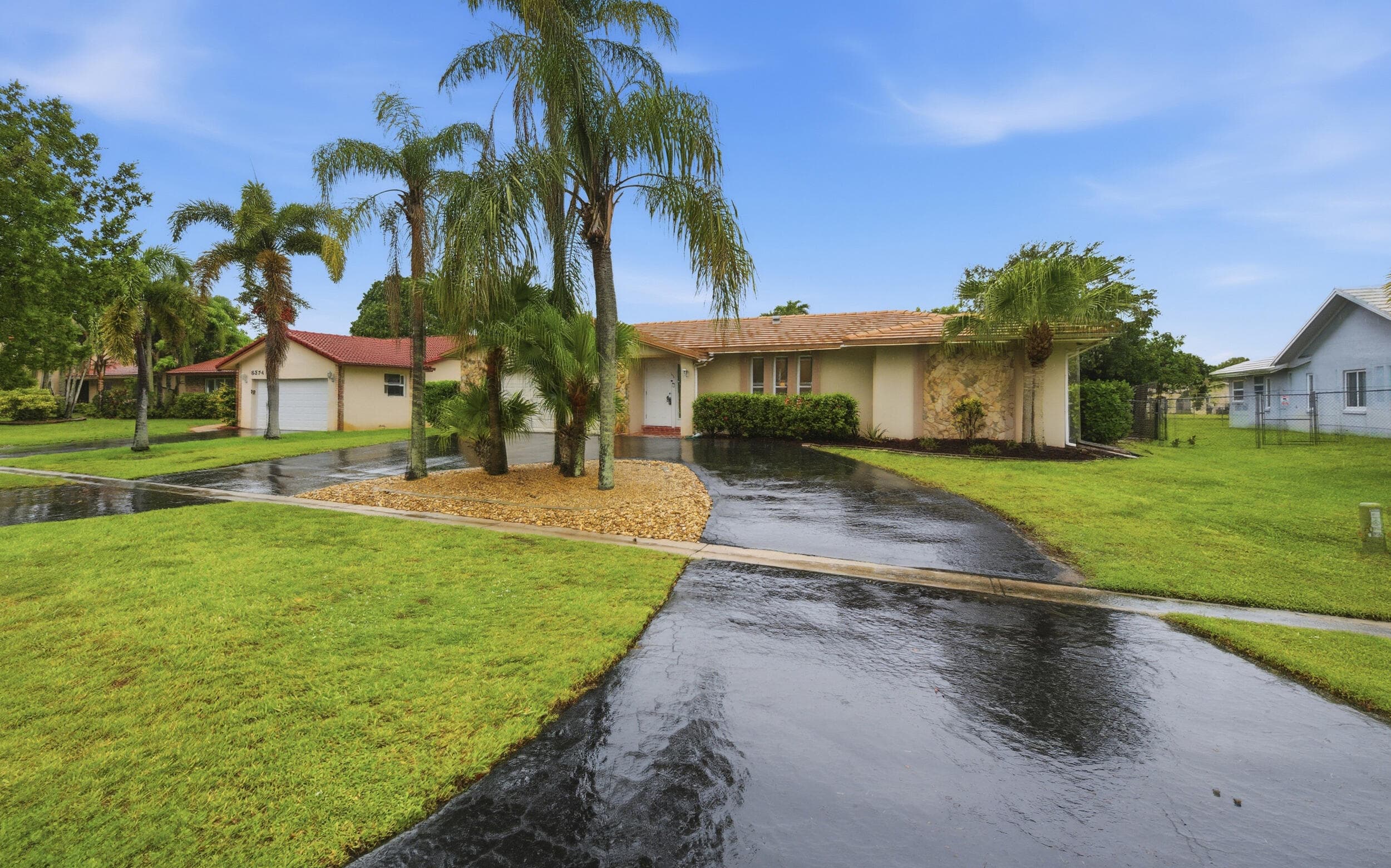 8386 Shadow Wood Boulevard, Coral Springs, FL 33071 — photo 3 of 42