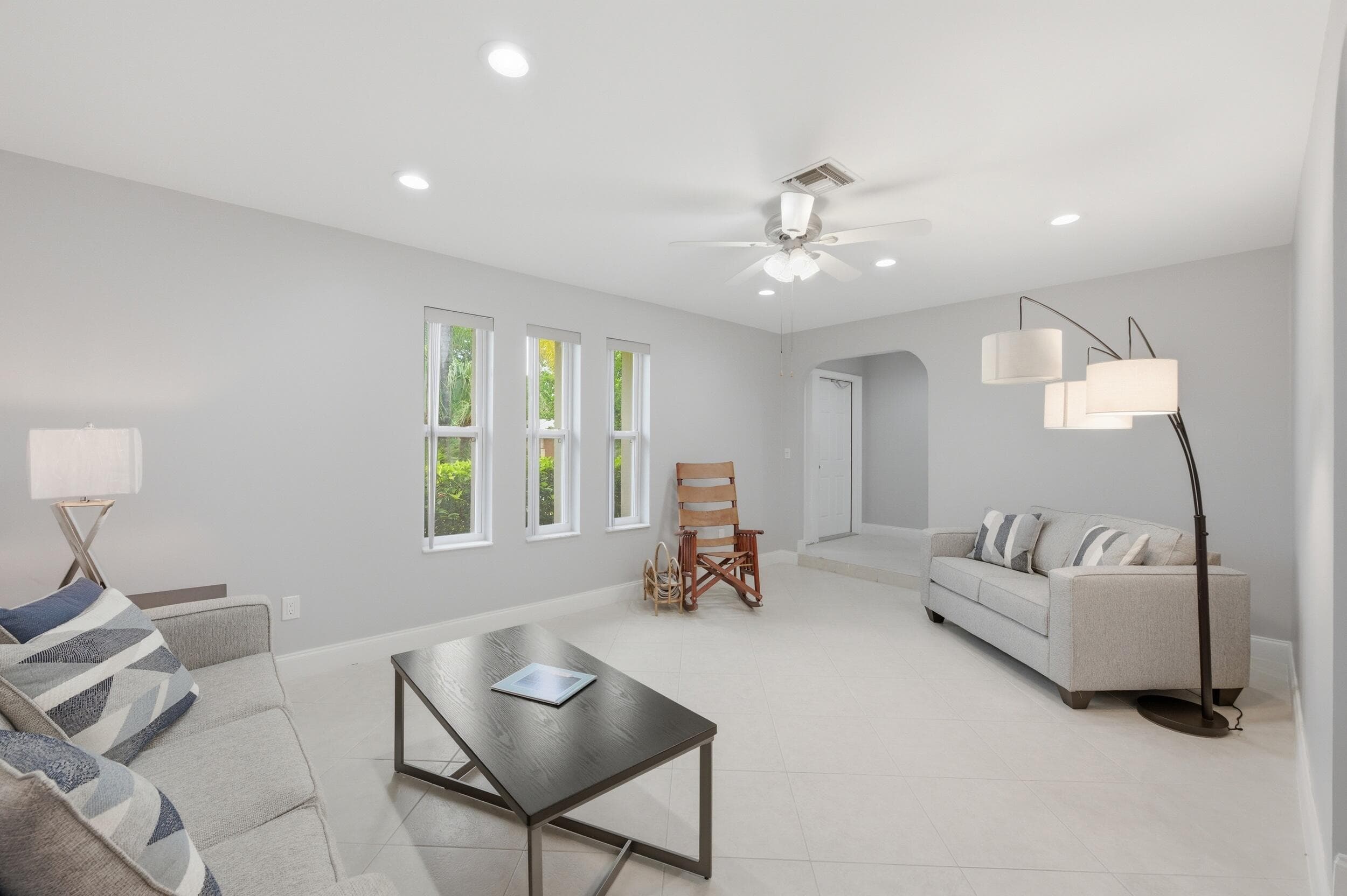 8386 Shadow Wood Boulevard, Coral Springs, FL 33071 — photo 5 of 42