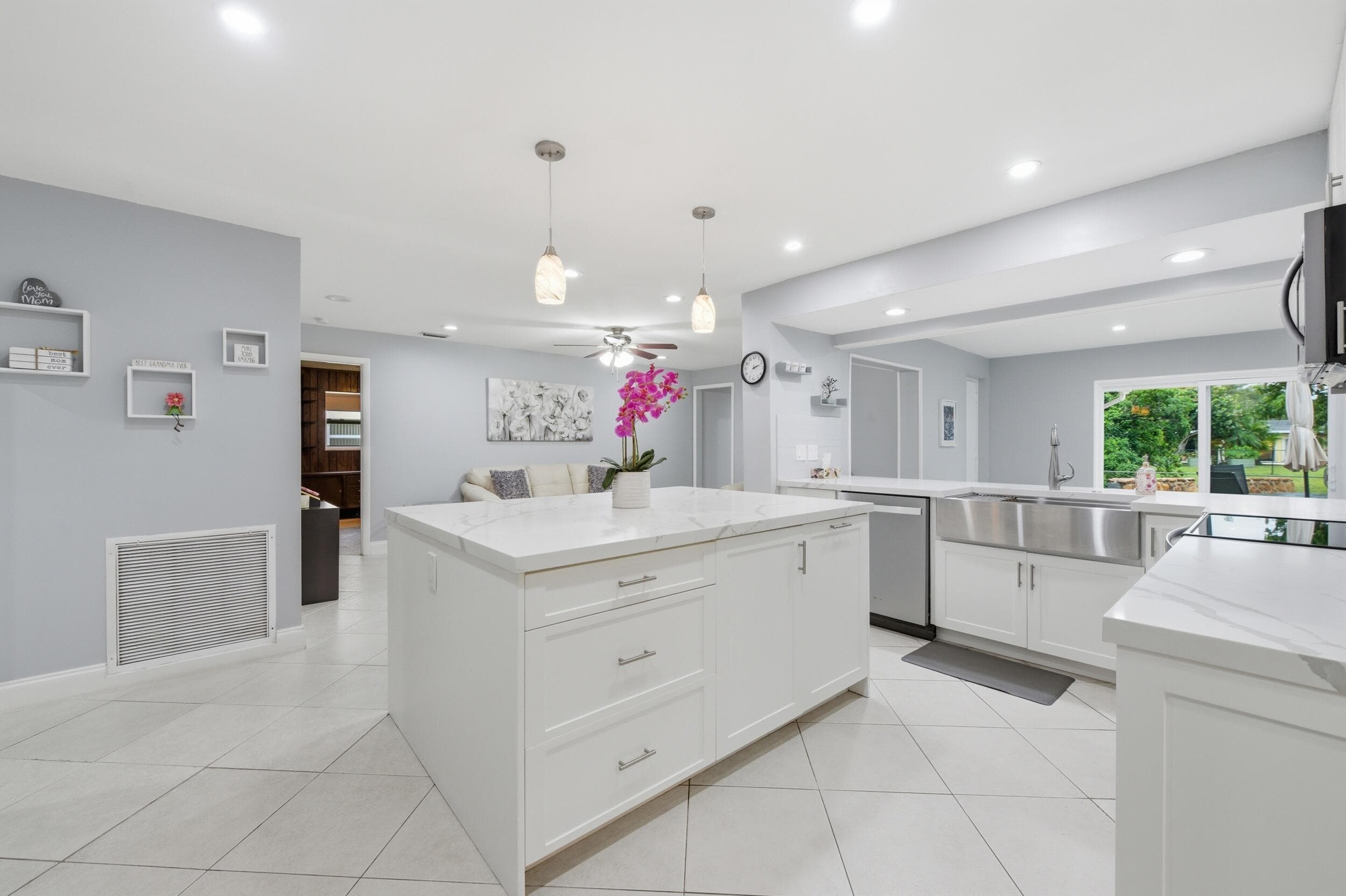 8386 Shadow Wood Boulevard, Coral Springs, FL 33071 — photo 11 of 42