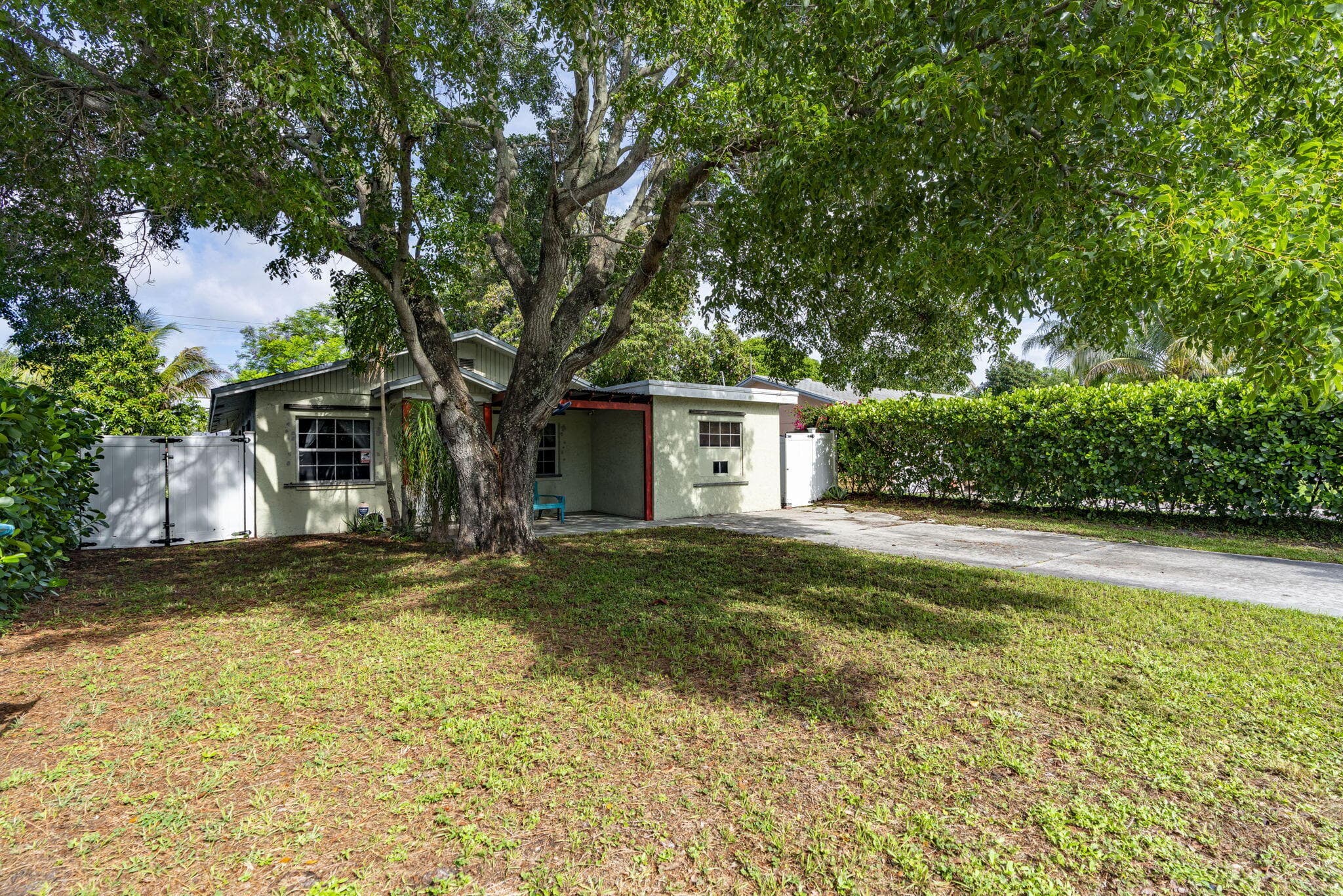 505 NW 7th Court, Boynton Beach, FL 33426 — photo 5 of 41