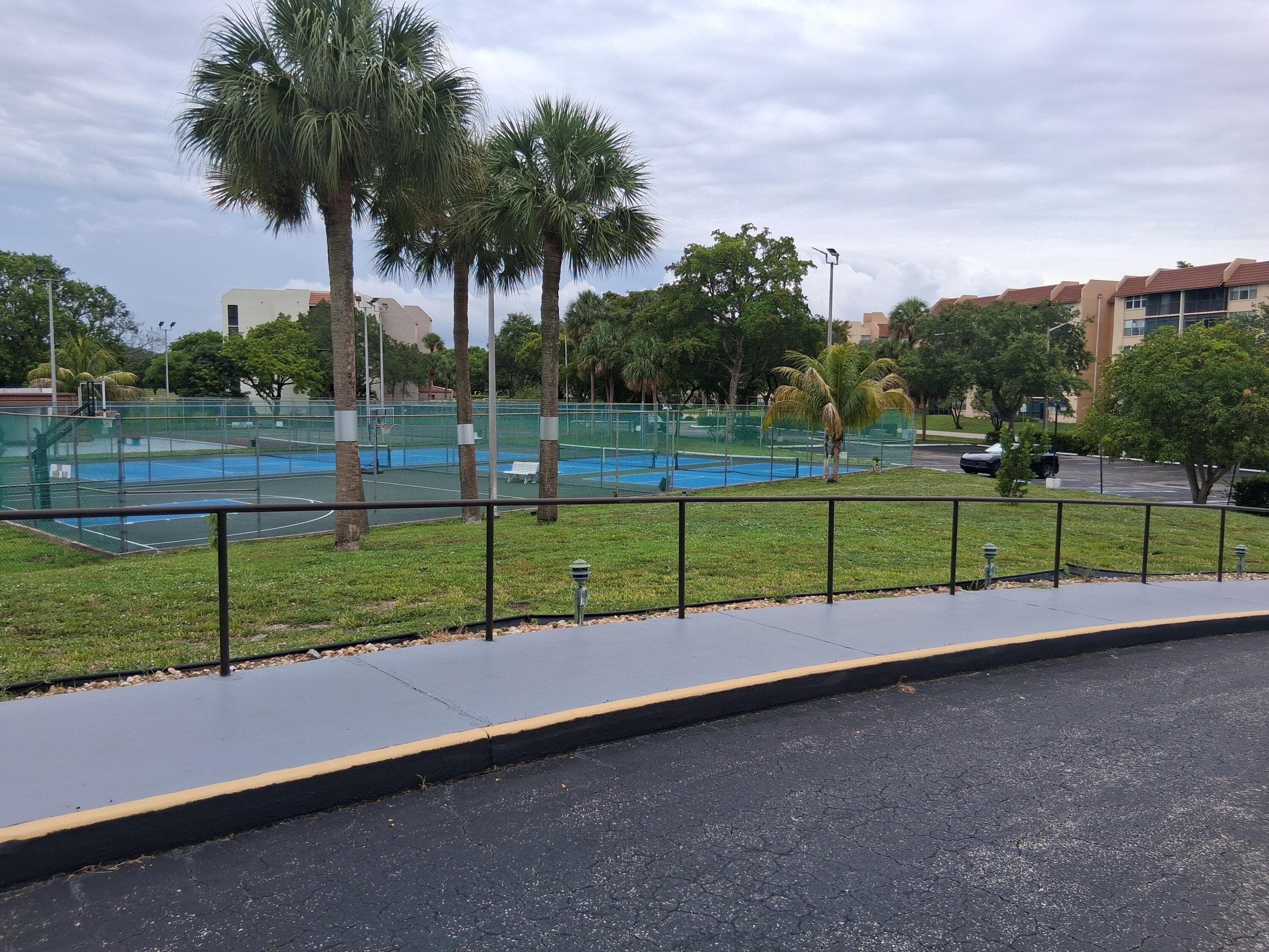 7001 Environ Boulevard 403, Lauderhill, FL 33319 — photo 24 of 31