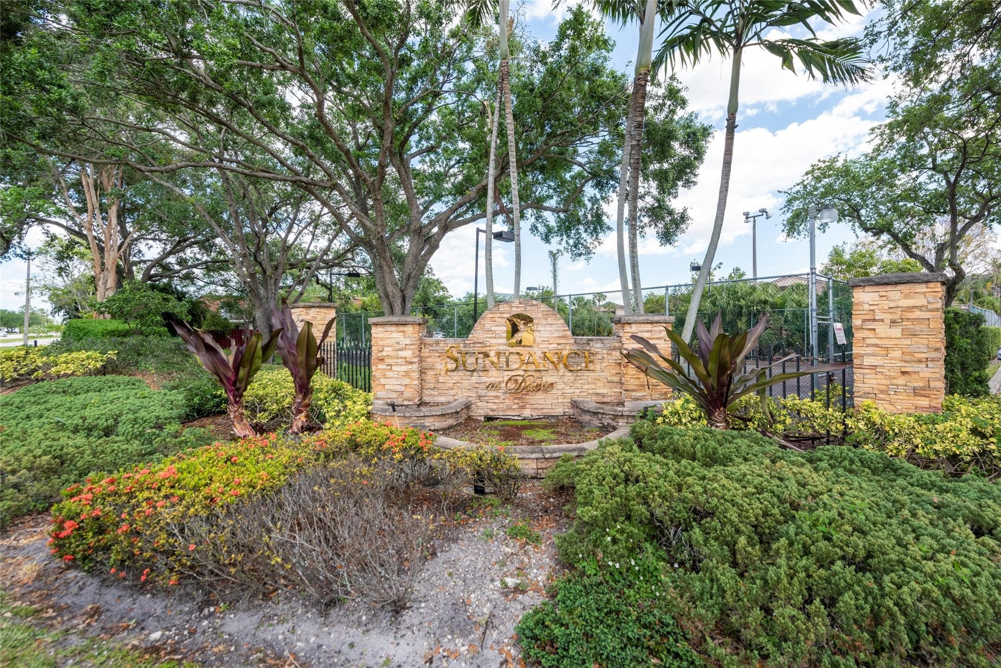 2906 S University Drive 10104, Davie, FL 33328 — photo 16 of 18