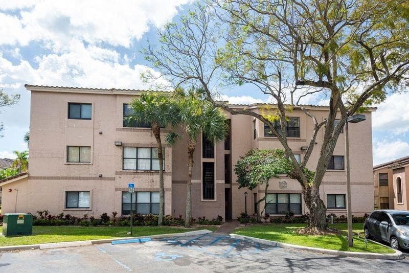 2906 S University Drive 10104, Davie, FL 33328 — photo 18 of 18