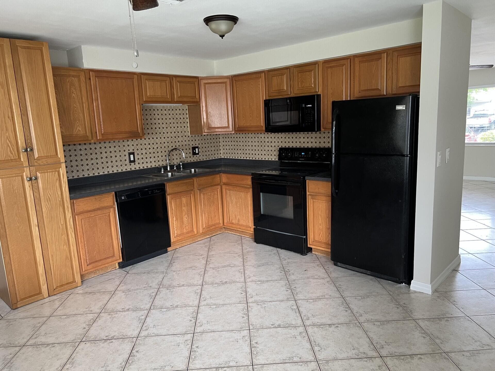 9432 SW 52nd Court, Cooper City, FL 33328 — photo 13 of 24