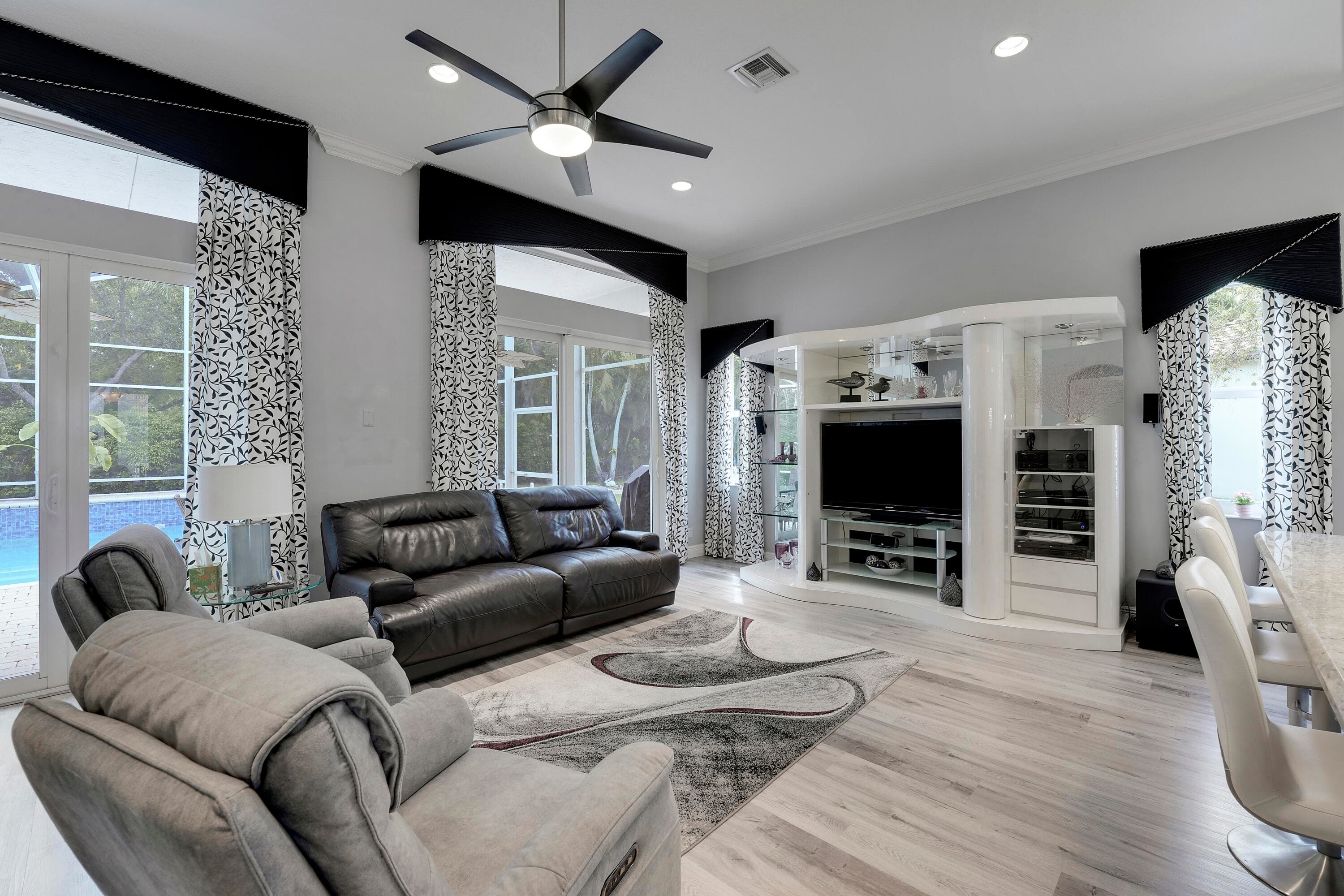 6584 Pavone Street, Lake Worth, FL 33467 — photo 17 of 70