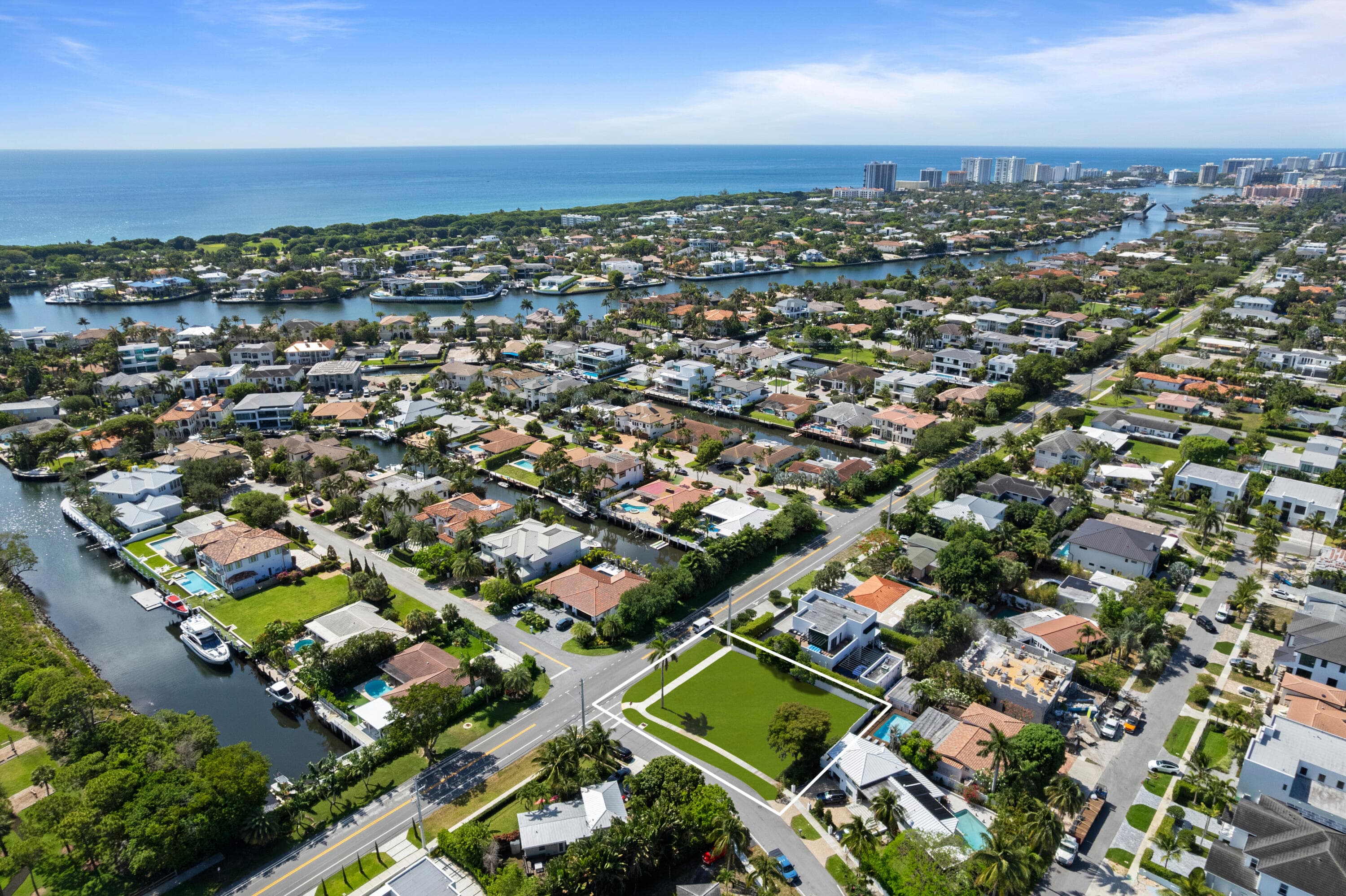 498 NE 14th Street, Boca Raton, FL 33432 — photo 2 of 5