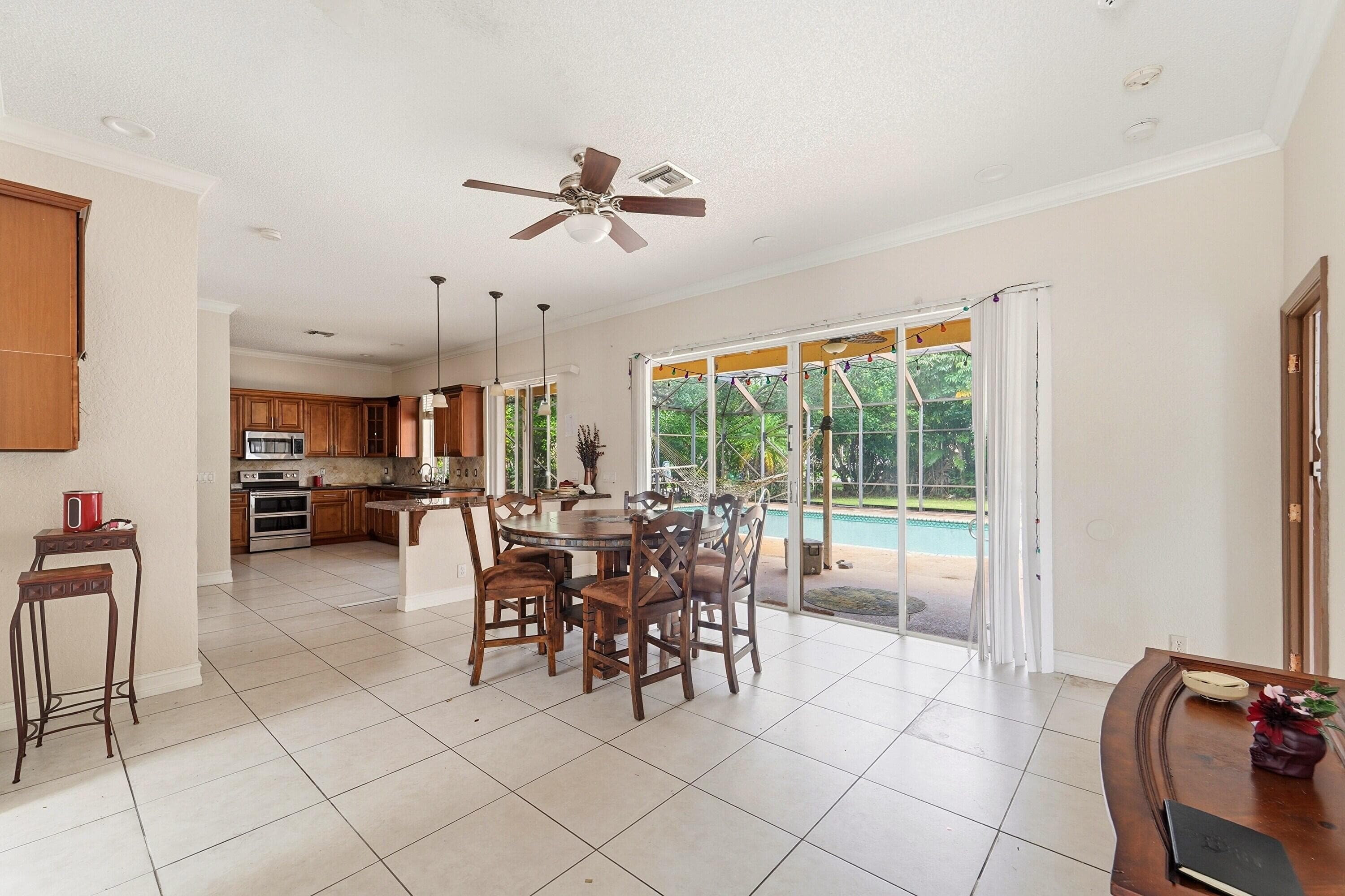 10710 NW 54th Place, Coral Springs, FL 33076 — photo 14 of 47