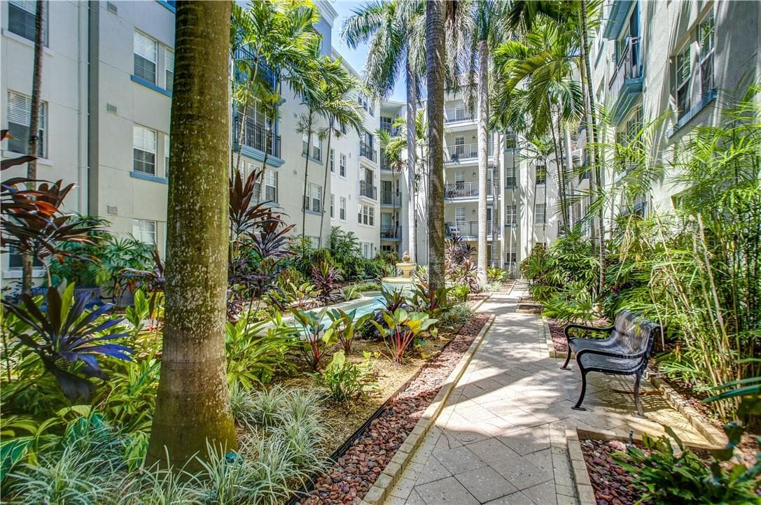 533 NE 3rd Avenue 125, Fort Lauderdale, FL 33301 — photo 18 of 20