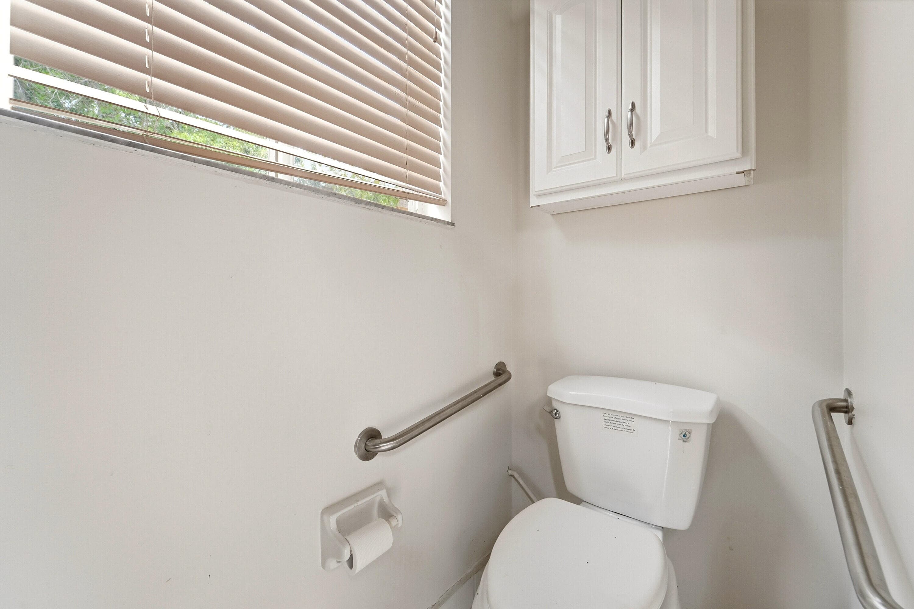 10710 NW 54th Place, Coral Springs, FL 33076 — photo 22 of 47