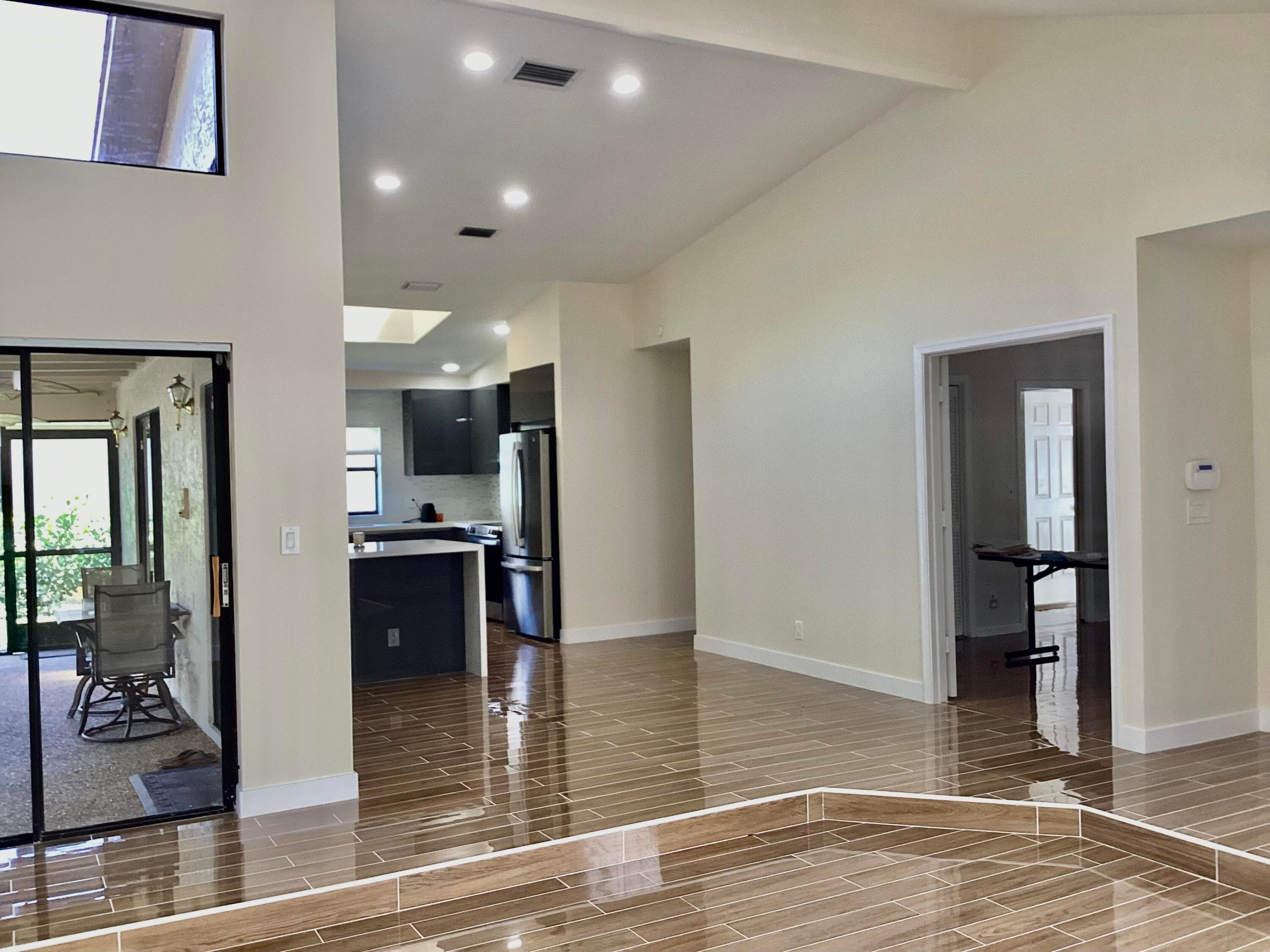 8895 Old Pine Road, Boca Raton, FL 33433 — photo 5 of 46