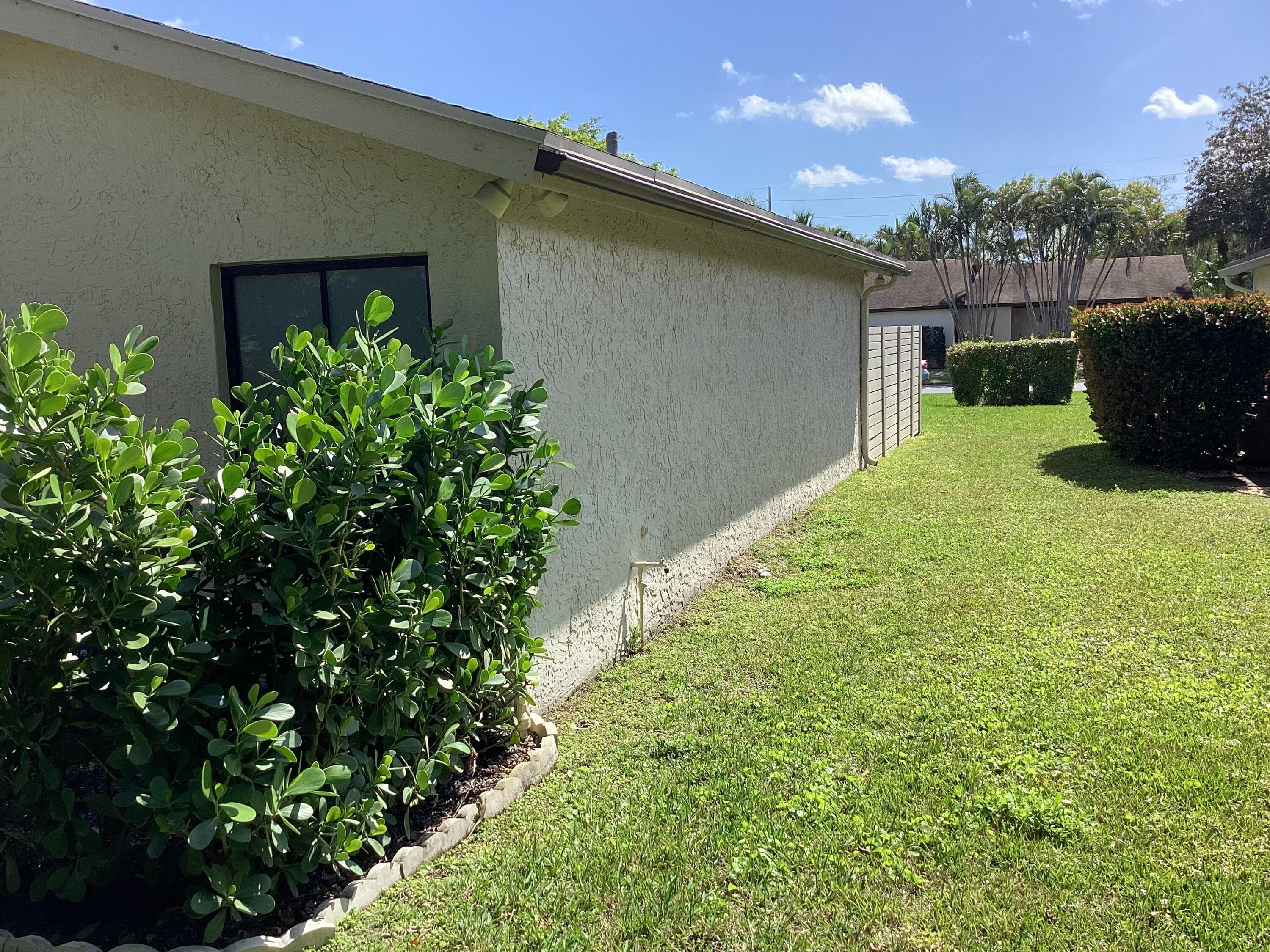 8895 Old Pine Road, Boca Raton, FL 33433 — photo 38 of 46