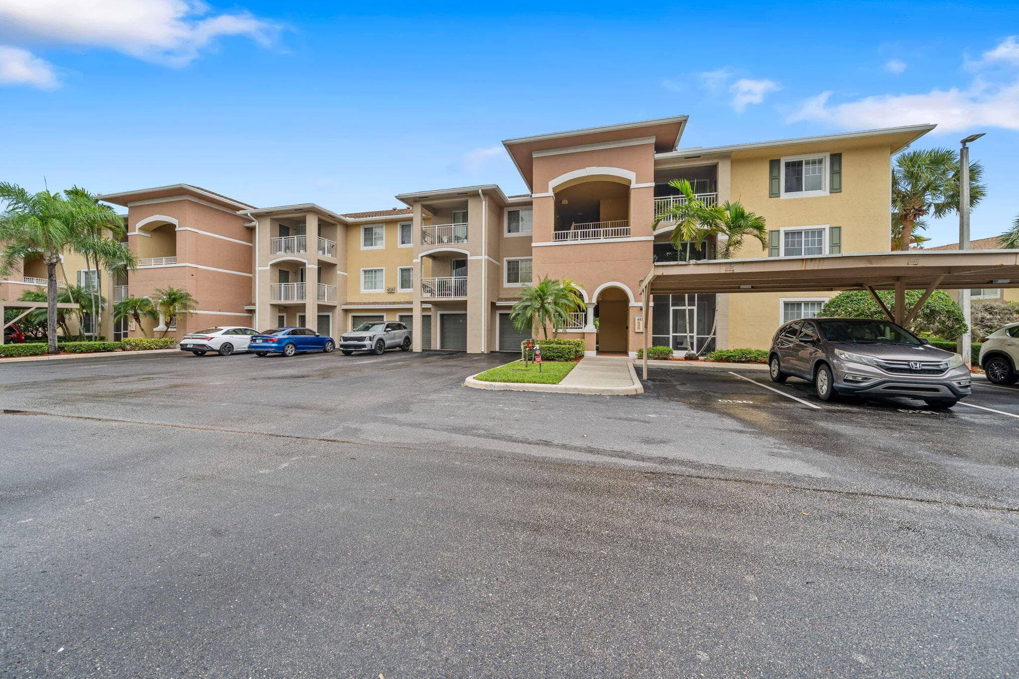 6529 Emerald Dunes Drive 106, Royal Palm Beach, FL 33411 — photo 21 of 29