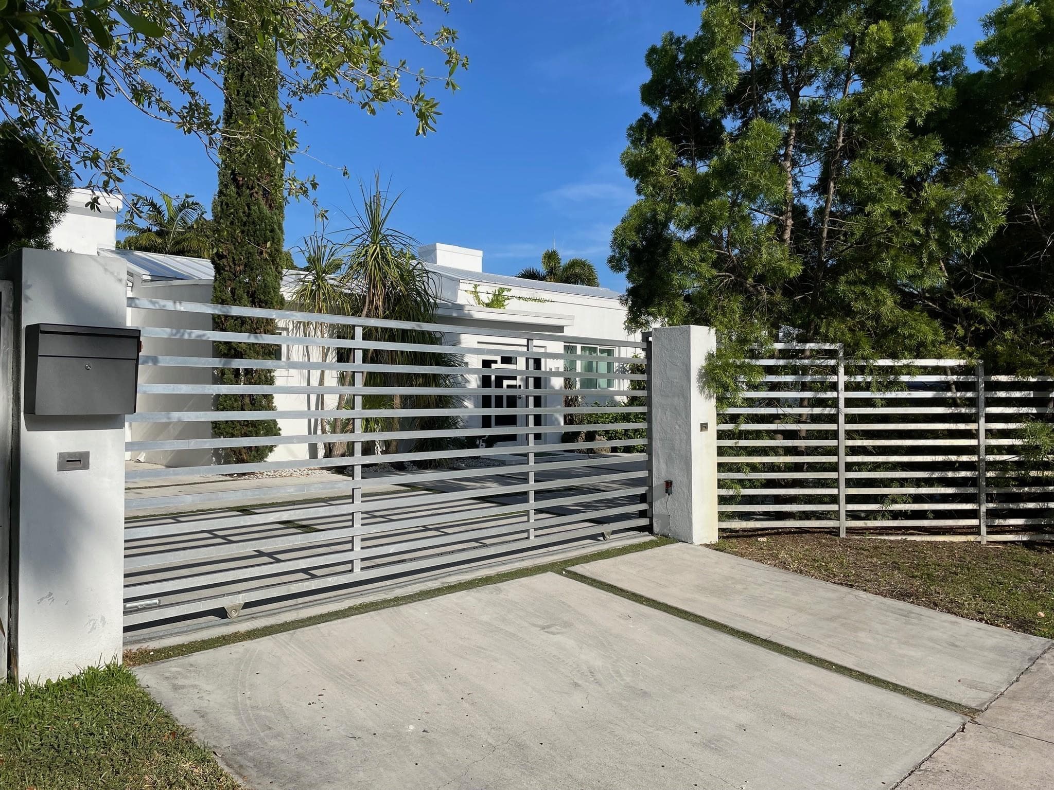 9007 NE 10th Avenue NE, Miami, FL 33138 — photo 2 of 36