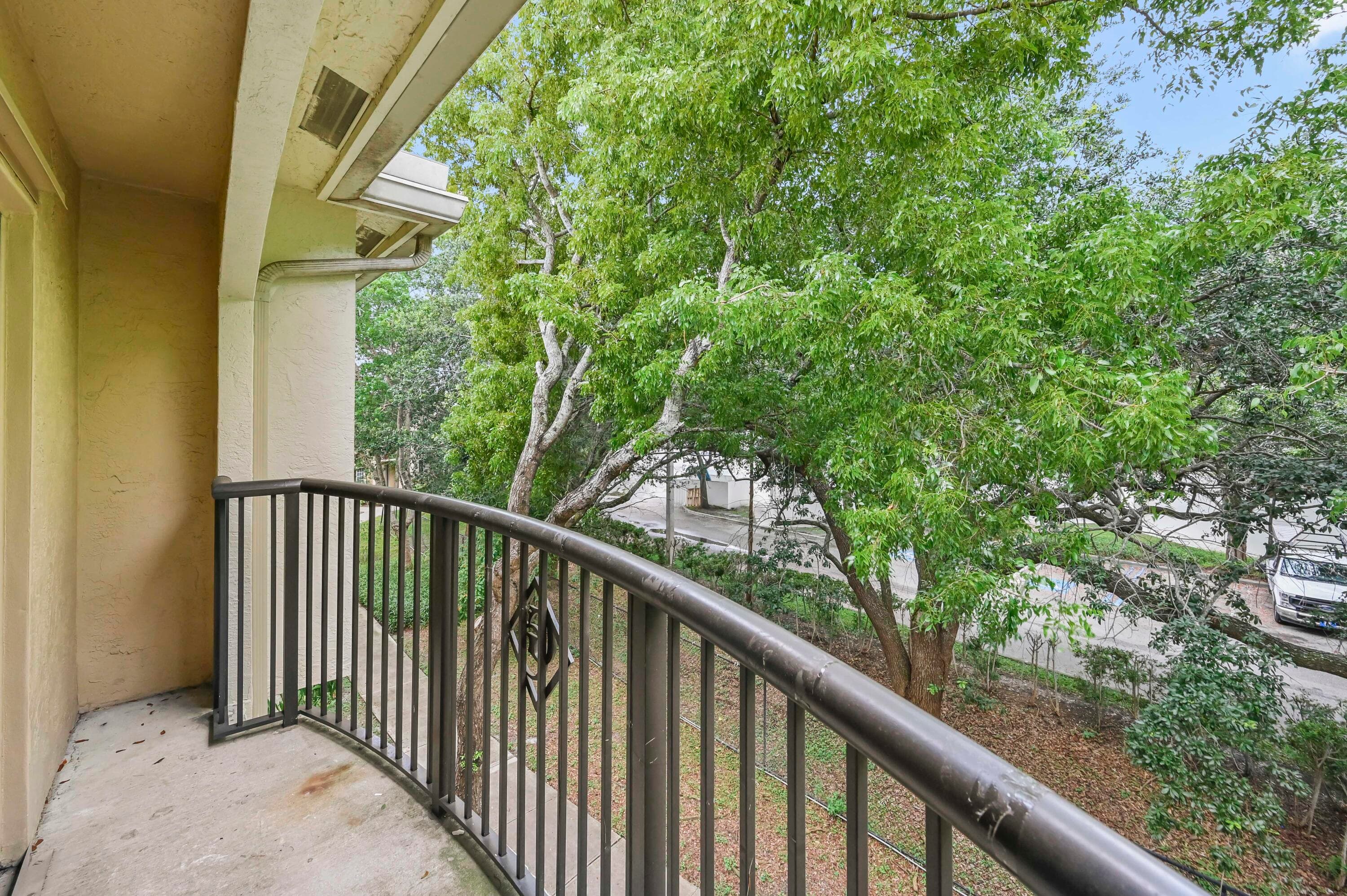 1100 S Crestwood Ct Court S 1109, Royal Palm Beach, FL 33411 — photo 6 of 35