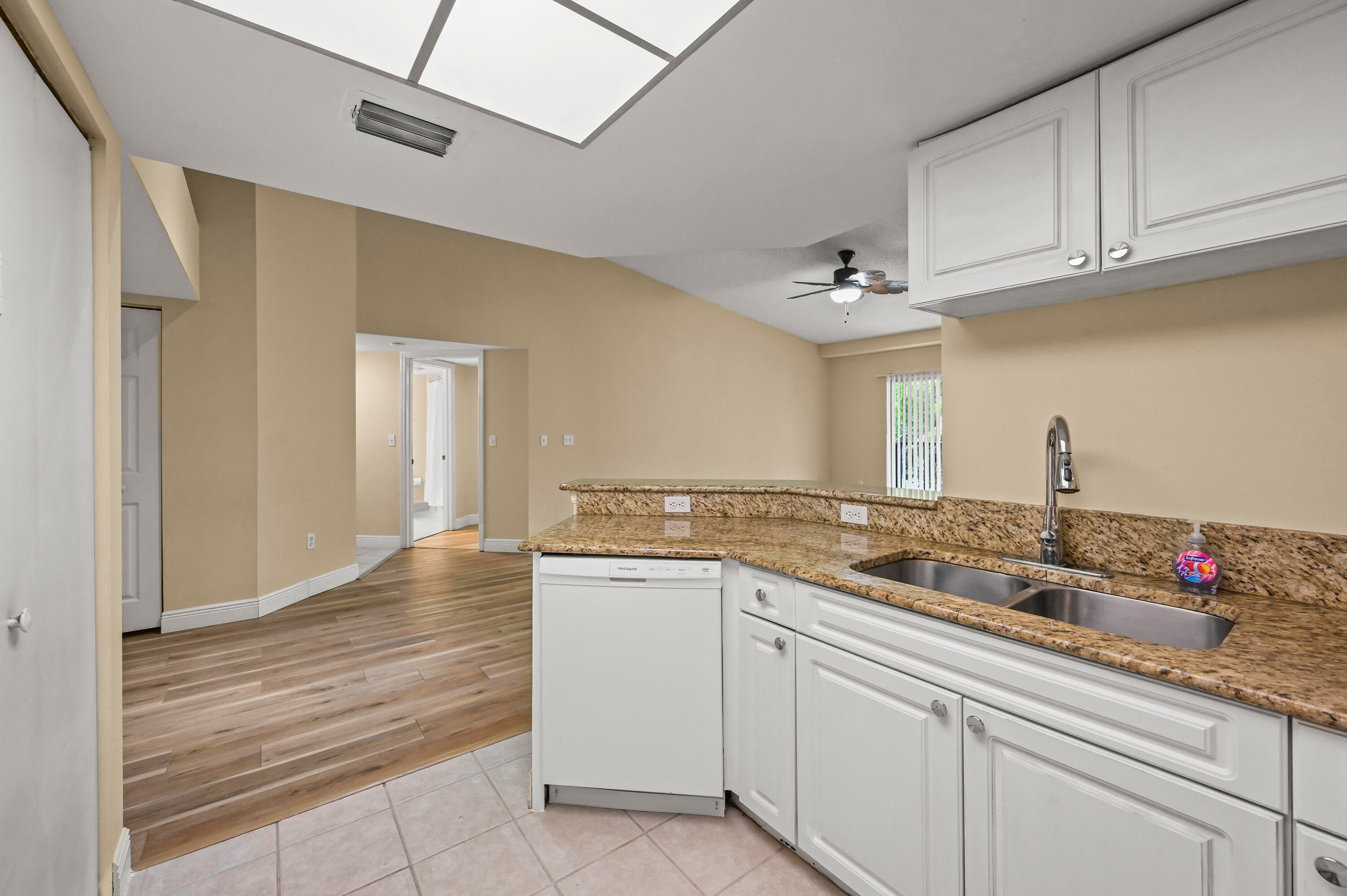 1100 S Crestwood Ct Court S 1109, Royal Palm Beach, FL 33411 — photo 12 of 35