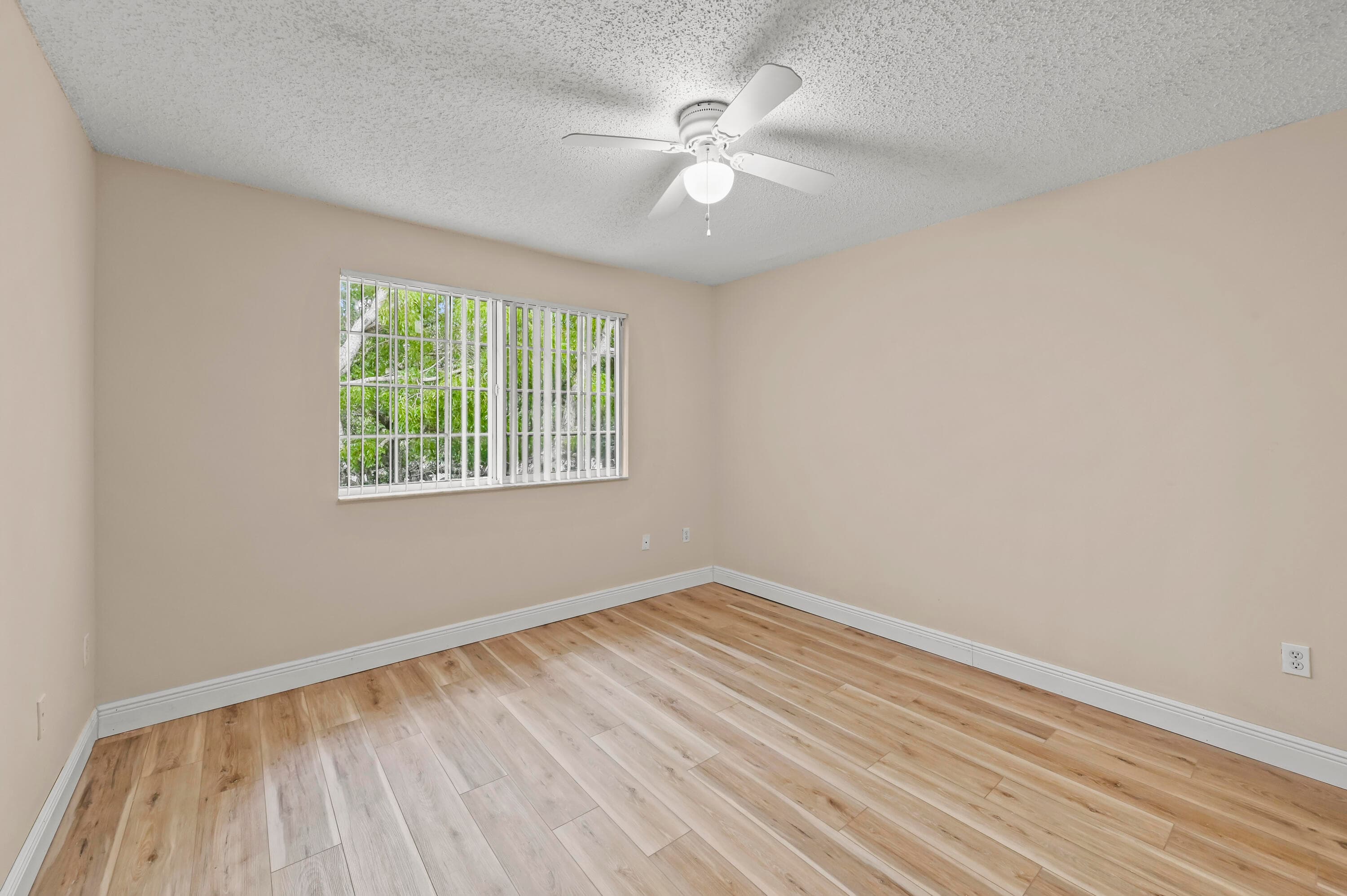 1100 S Crestwood Ct Court S 1109, Royal Palm Beach, FL 33411 — photo 18 of 35