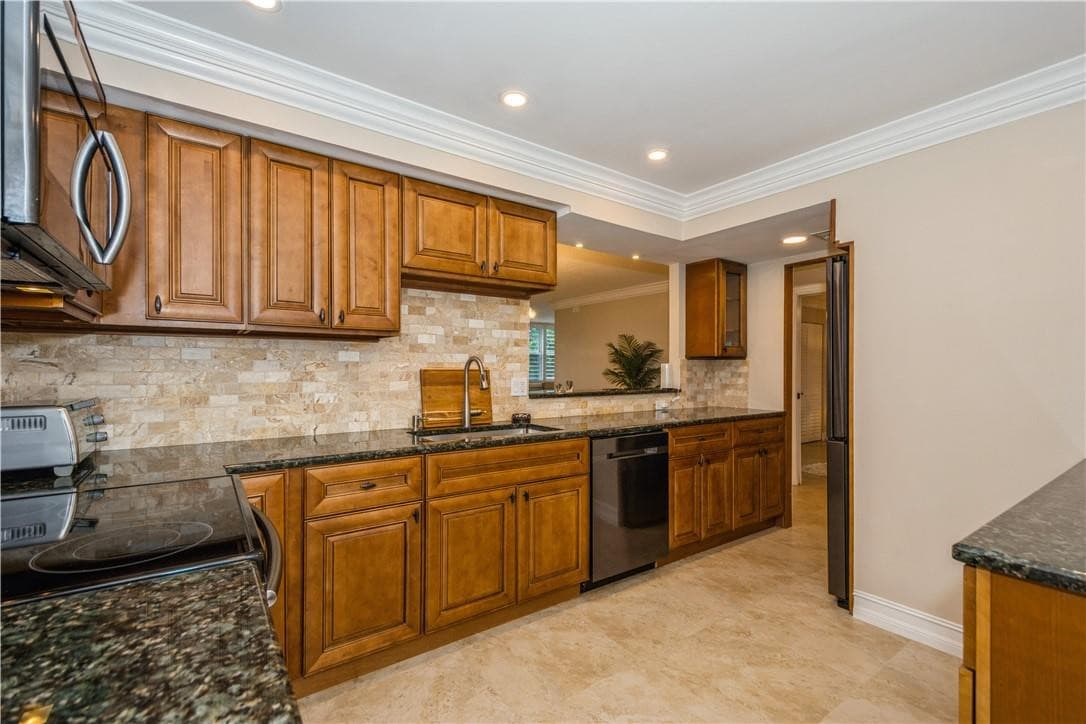 6000 NW 2nd Avenue 437, Boca Raton, FL 33487 — photo 6 of 22