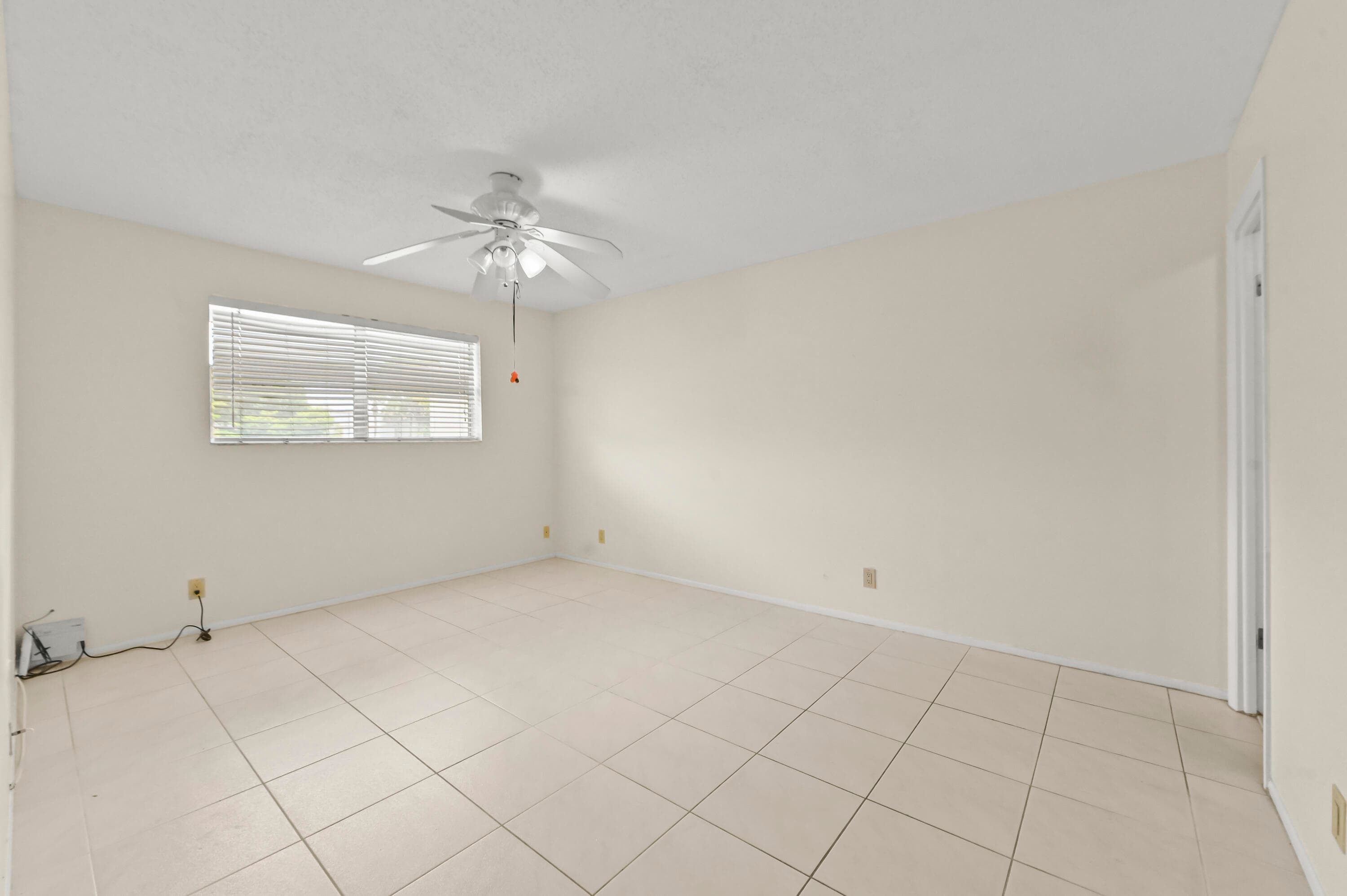 109 Lake Barbara Drive, West Palm Beach, FL 33411 — photo 9 of 31