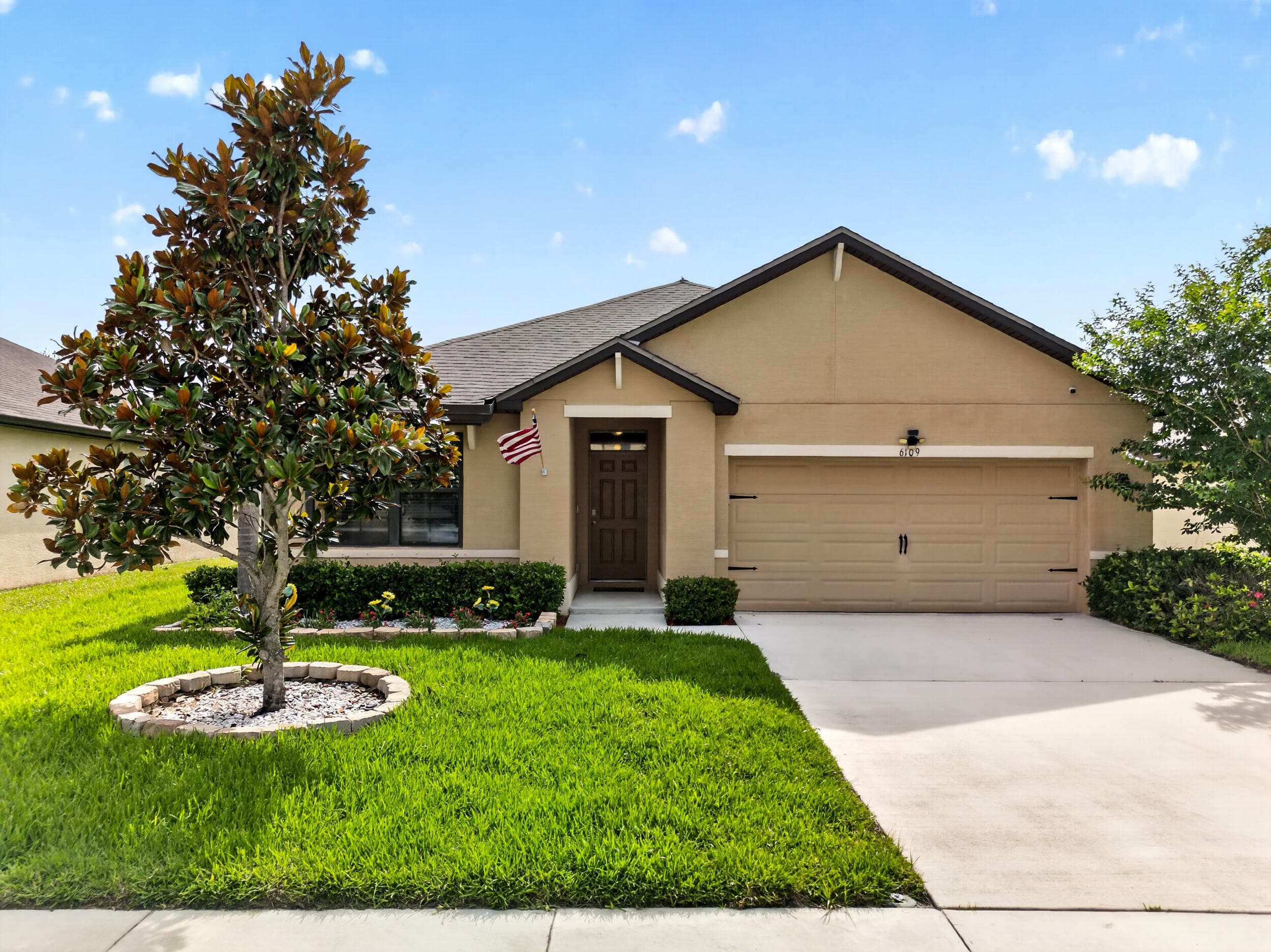 6109 NW Regent Street, Port St. Lucie, FL 34983 — photo 3 of 30